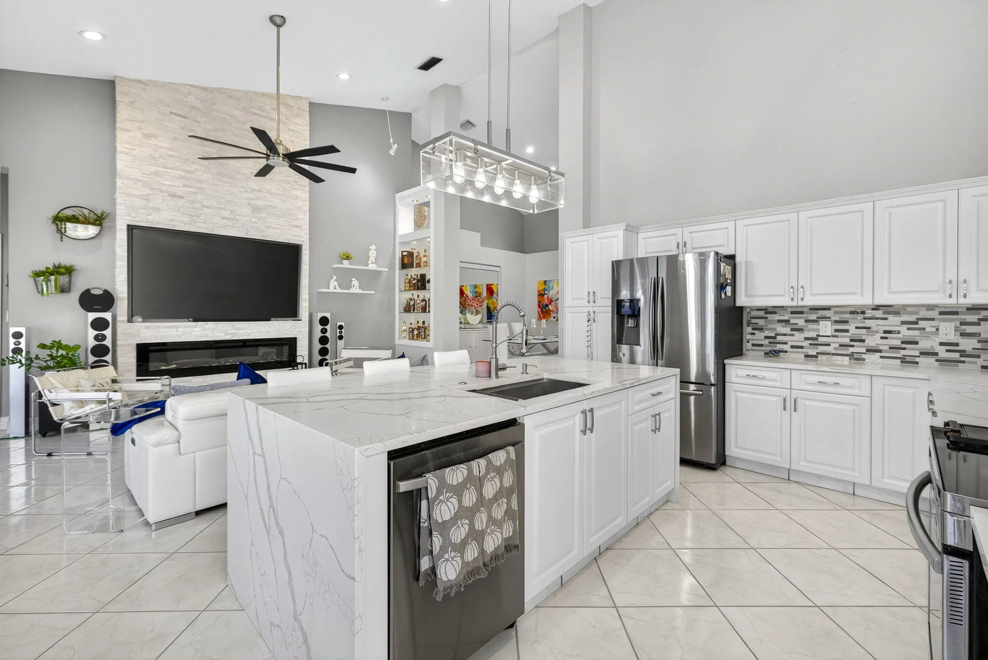 Property Slideshow image 17 of 55 | 8337 horseshoe bay rd, Boynton Beach, FL, 33472