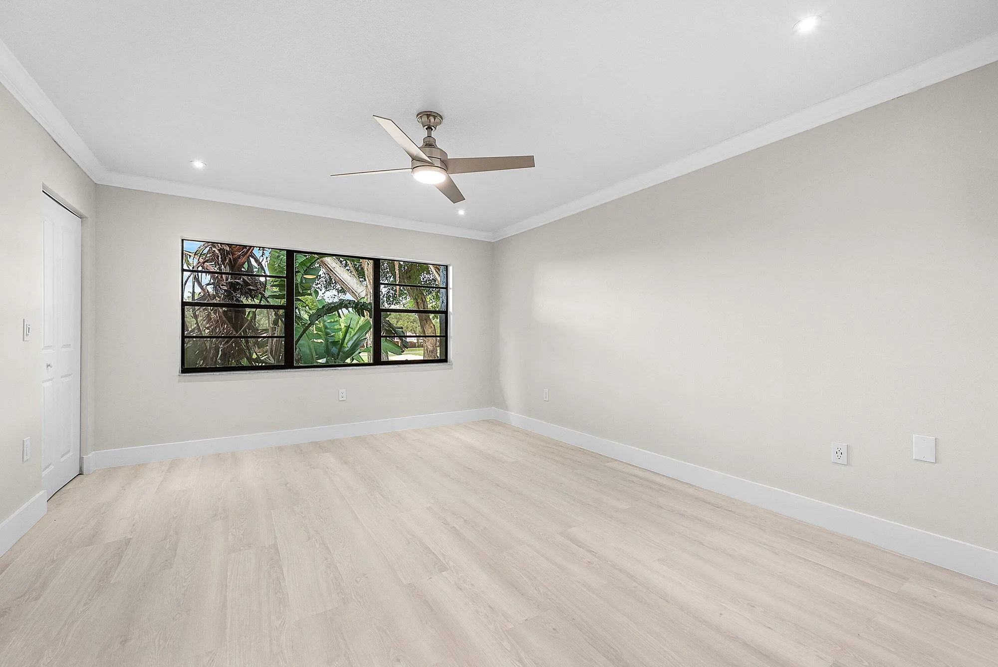 Property Slideshow image 26 of 54 | 18 stratford dr f, Boynton Beach, FL, 33436