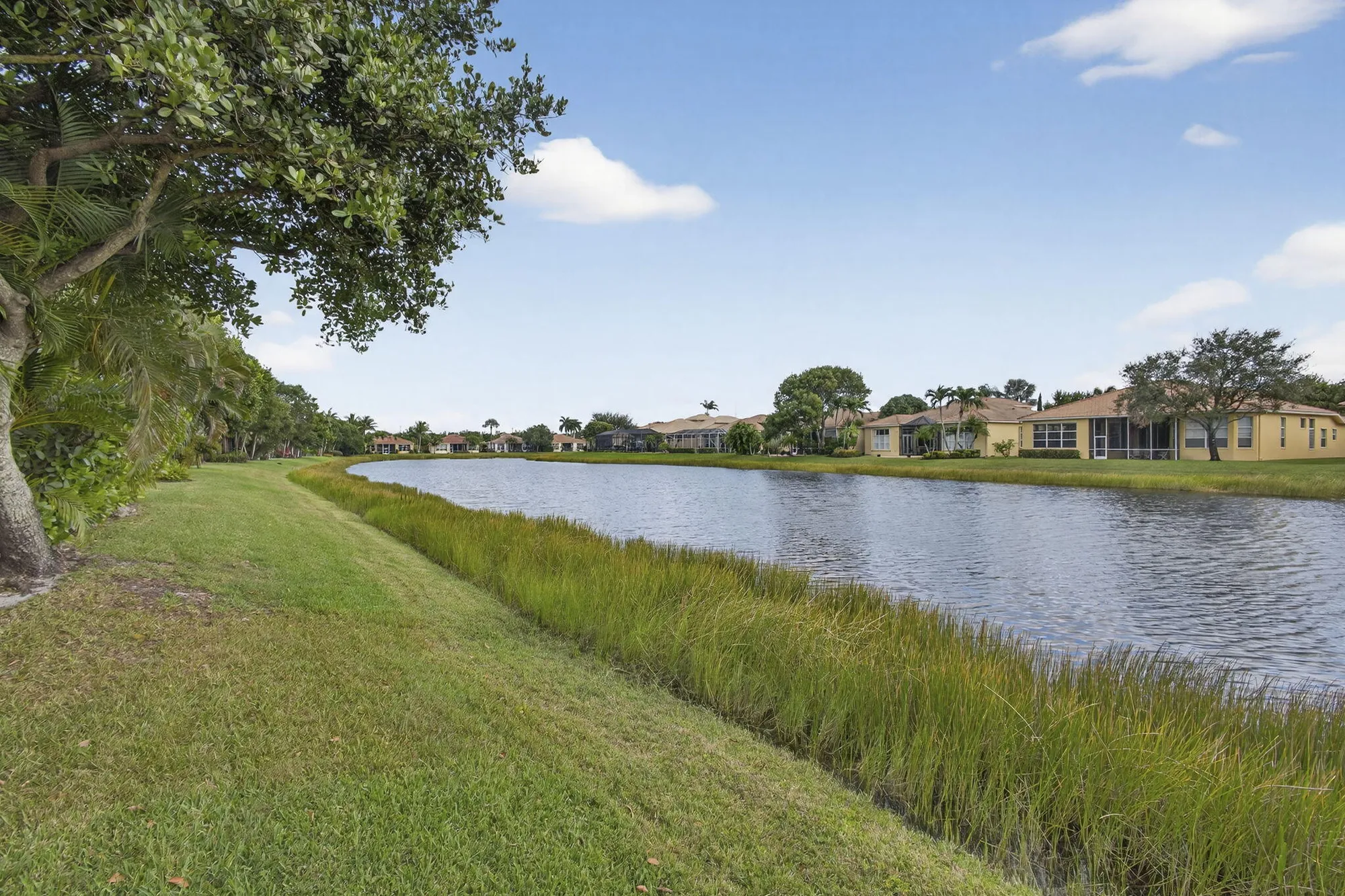 Property Slideshow image 34 of 50 | 8722 via brilliante, Wellington, FL, 33411