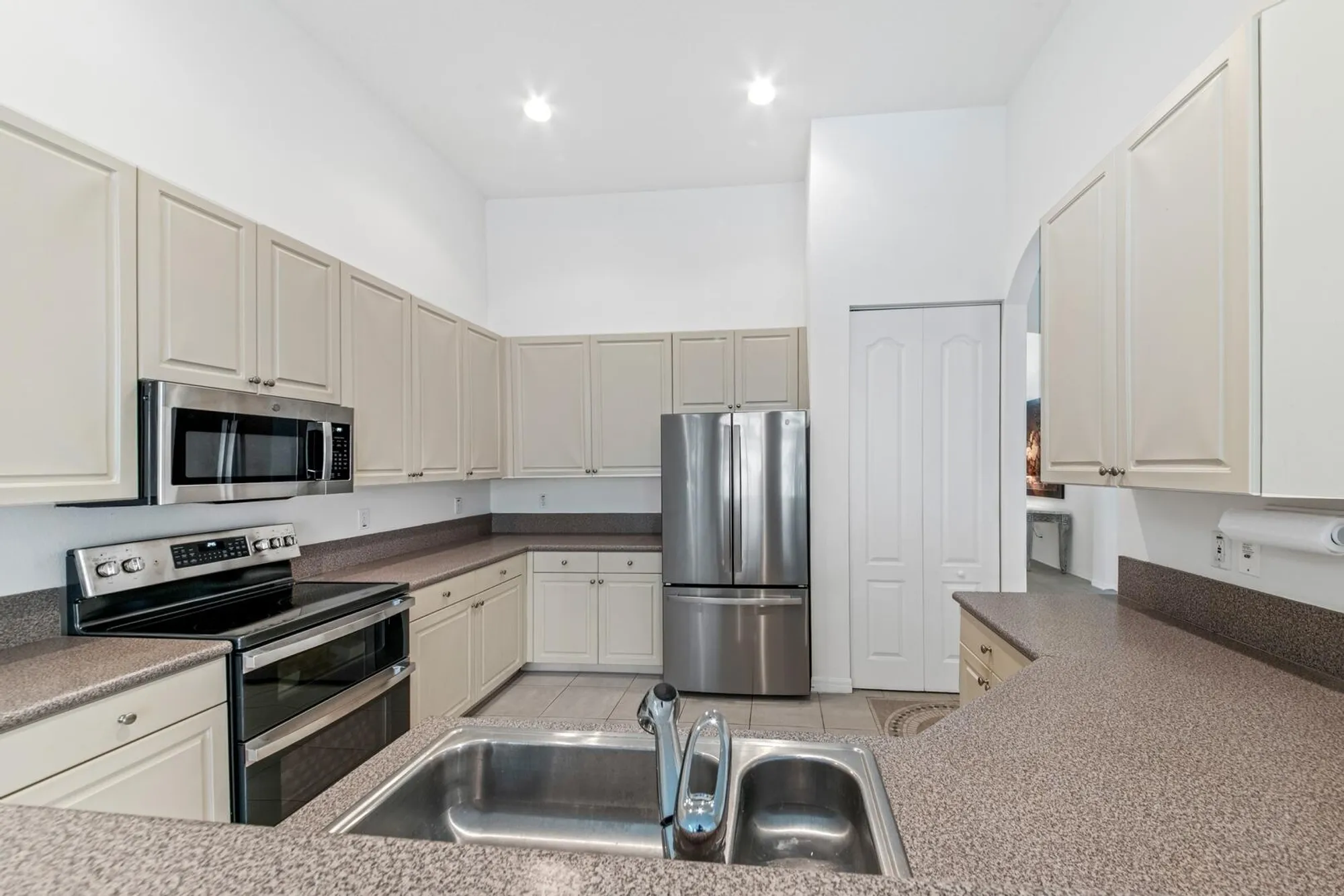 Property Slideshow image 9 of 26 | 7095 vesuvio pl, Boynton Beach, FL, 33437