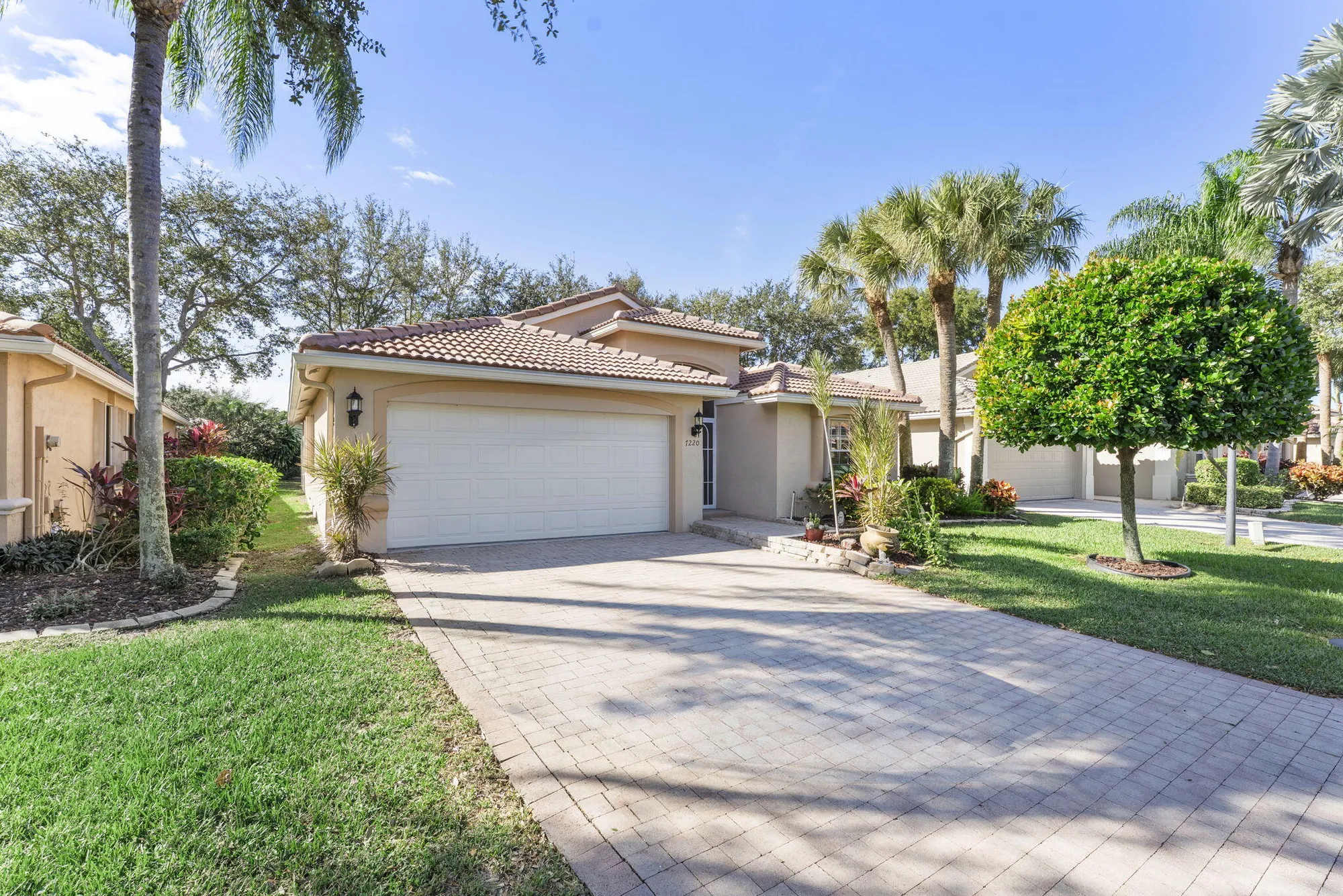 Property Slideshow image 35 of 54 | 7220 via verona, Delray Beach, FL, 33446