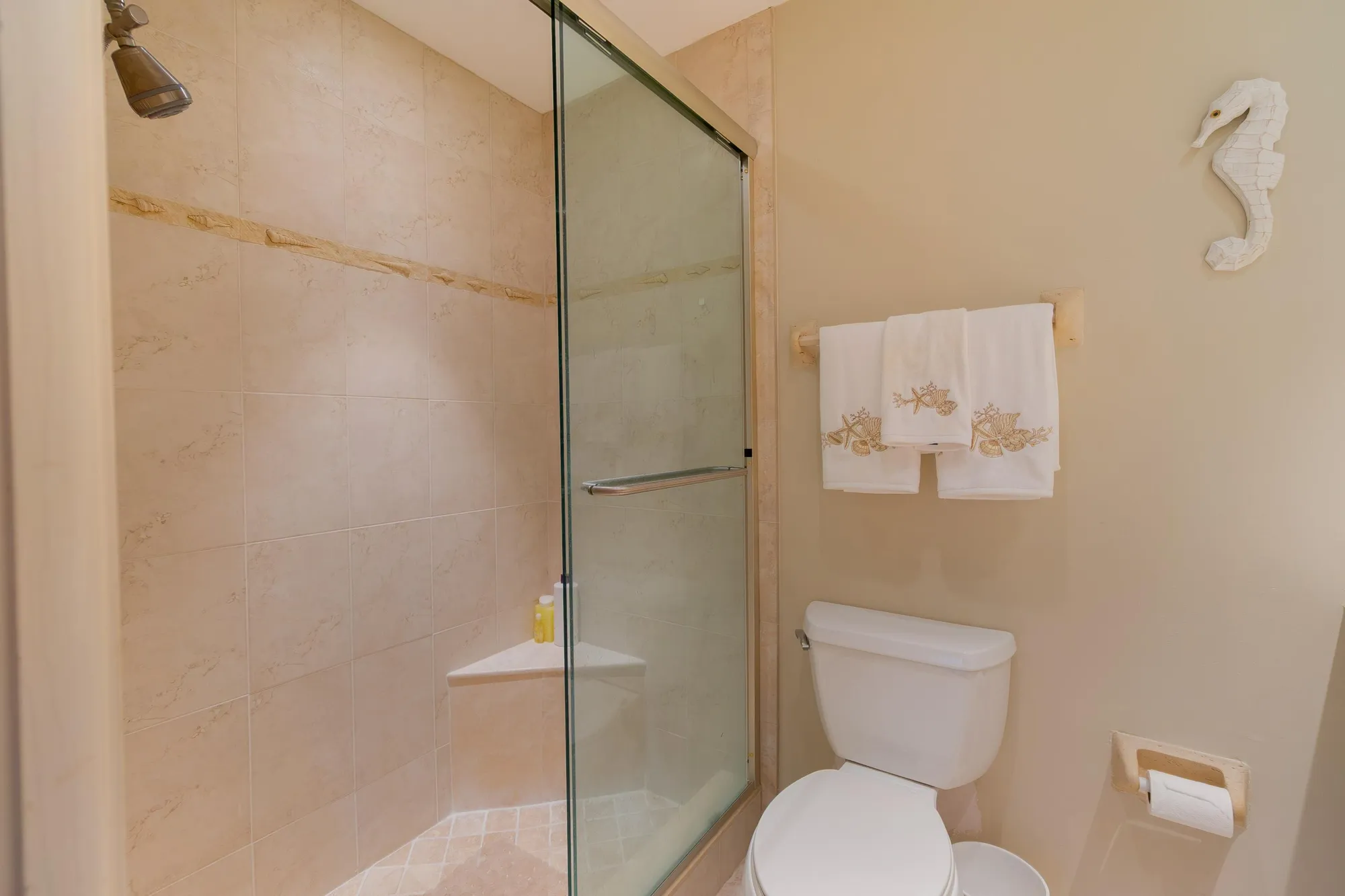 Property Slideshow image 8 of 30 | 1042 north dr a, Delray Beach, FL, 33445