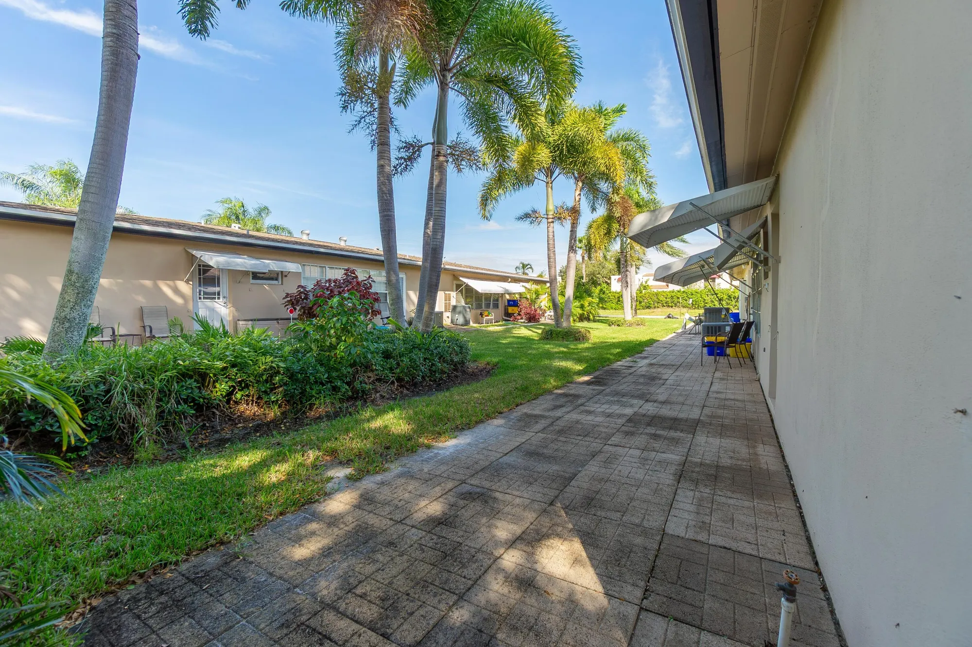 Property Slideshow image 19 of 30 | 1042 north dr a, Delray Beach, FL, 33445
