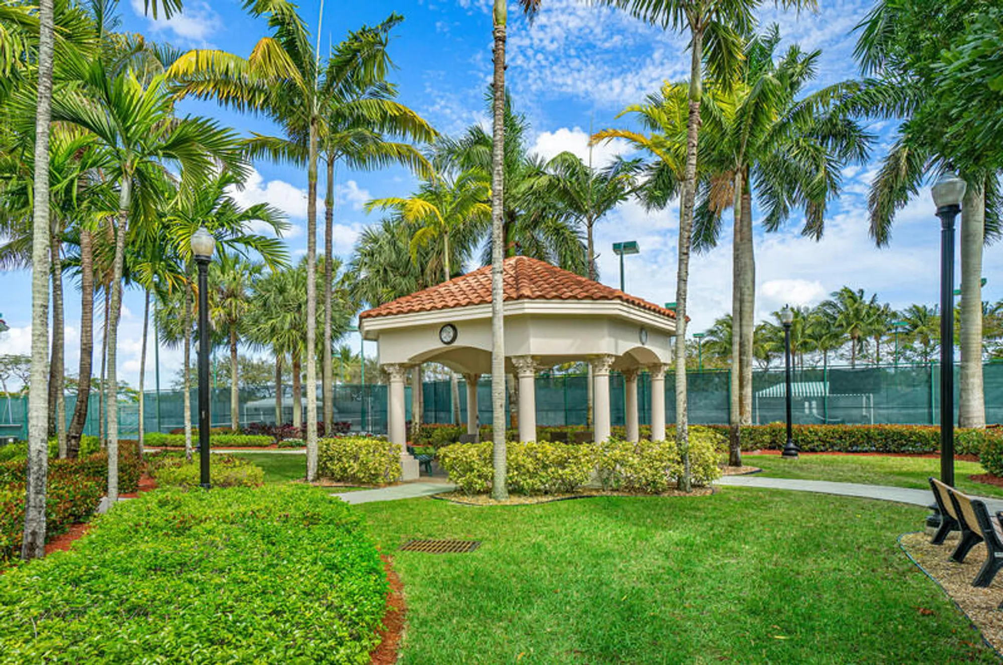 Property Slideshow image 51 of 58 | 8664 via avellino, Lake Worth, FL, 33467