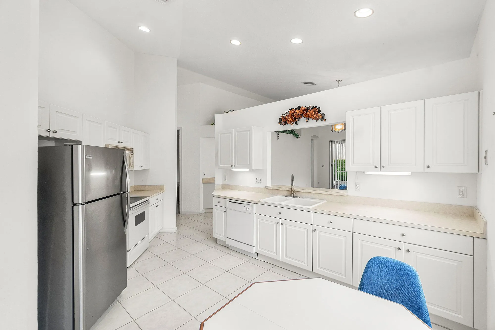 Property Slideshow image 11 of 40 | 8034 bellafiore way, Boynton Beach, FL, 33472