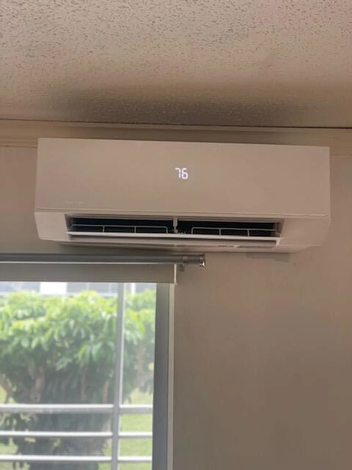 Property Slideshow image 8 of 29 | 204 windsor i, West Palm Beach, FL, 33417