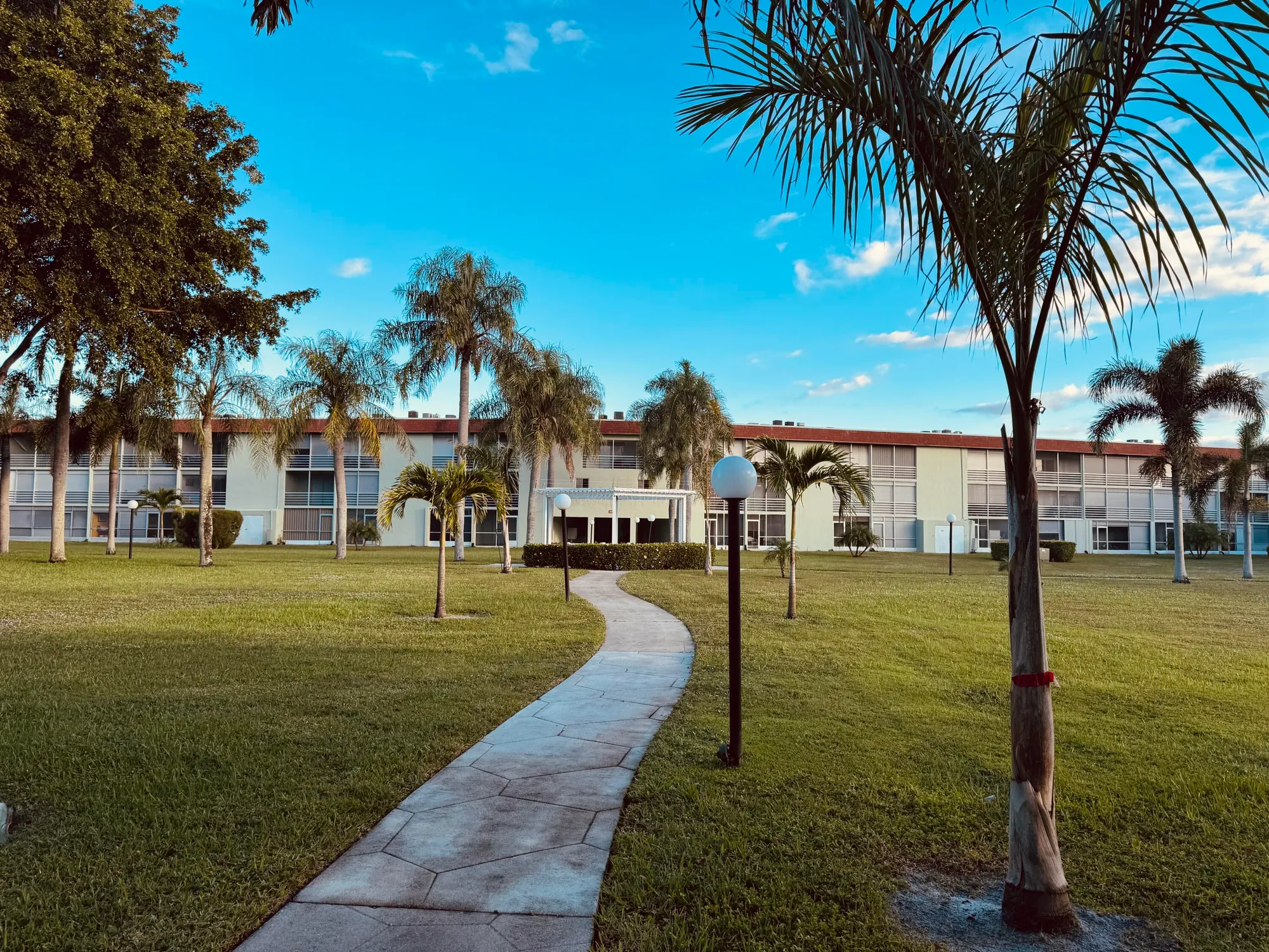 Property Slideshow image 5 of 14 | 3100 springdale blvd apt 310, Palm Springs, FL, 33461