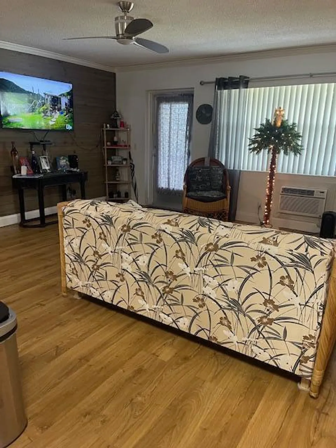 Property Slideshow image 15 of 29 | 204 windsor i, West Palm Beach, FL, 33417