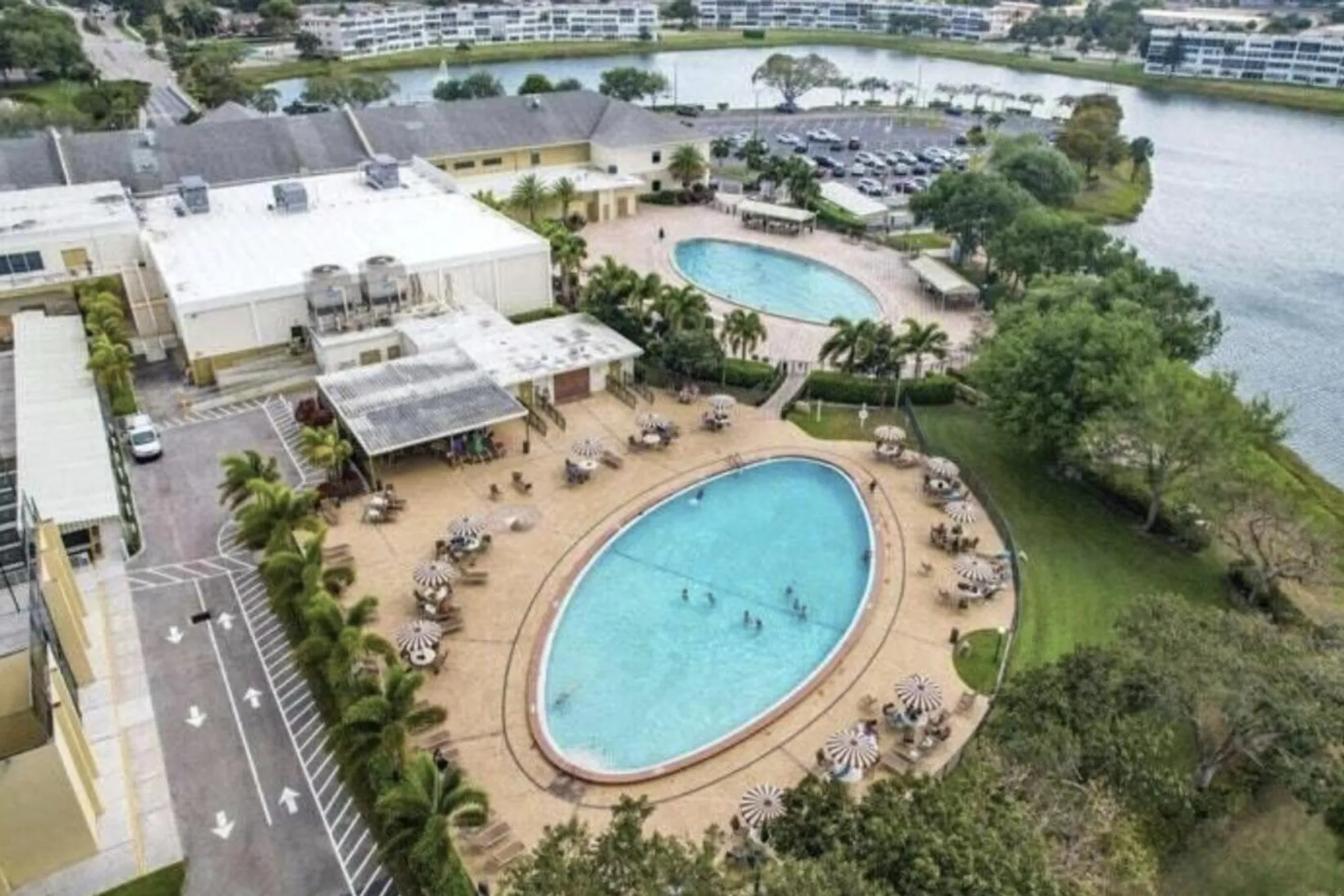 Property Slideshow image 26 of 29 | 204 windsor i, West Palm Beach, FL, 33417