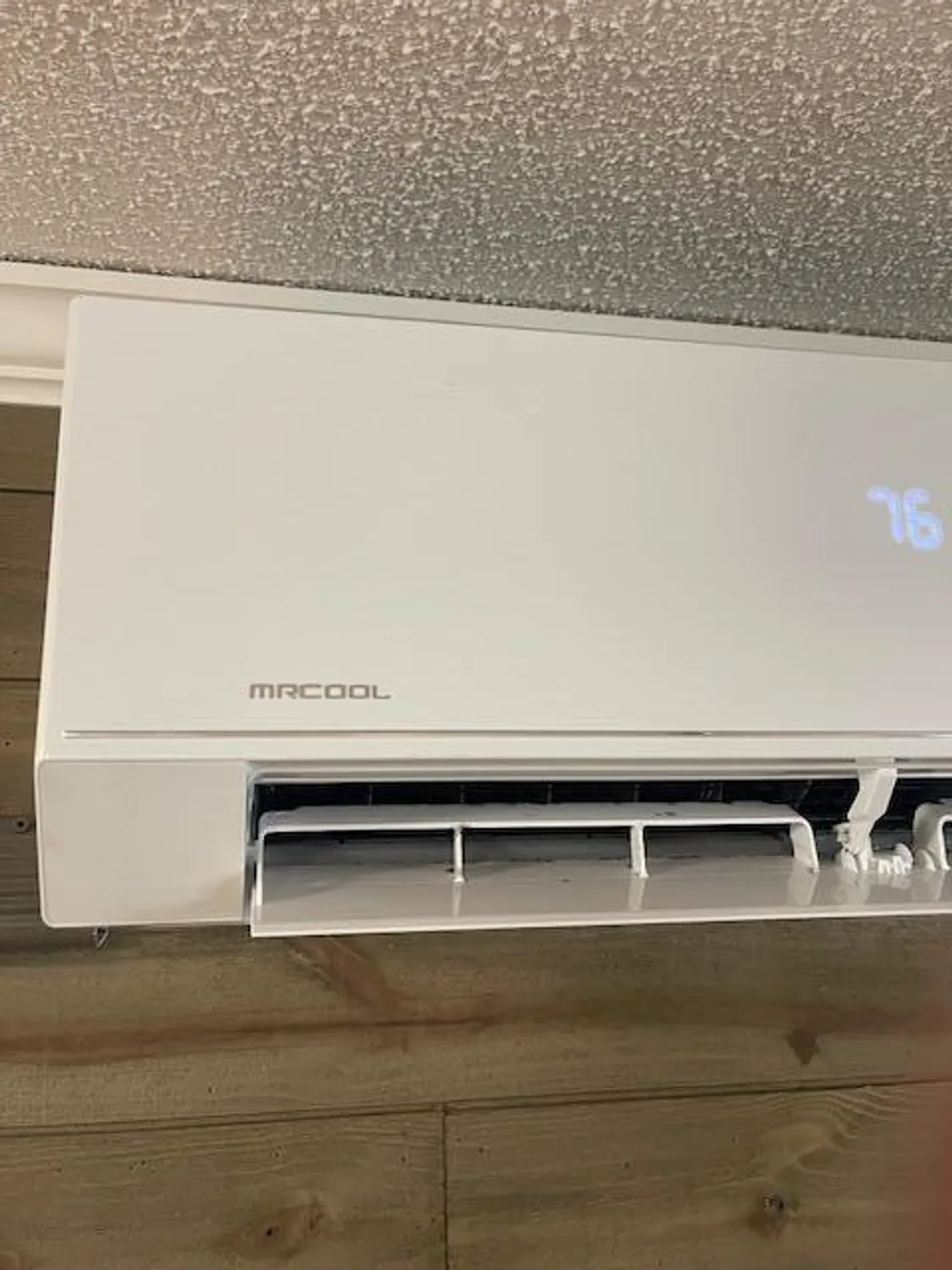 Property Slideshow image 14 of 29 | 204 windsor i, West Palm Beach, FL, 33417