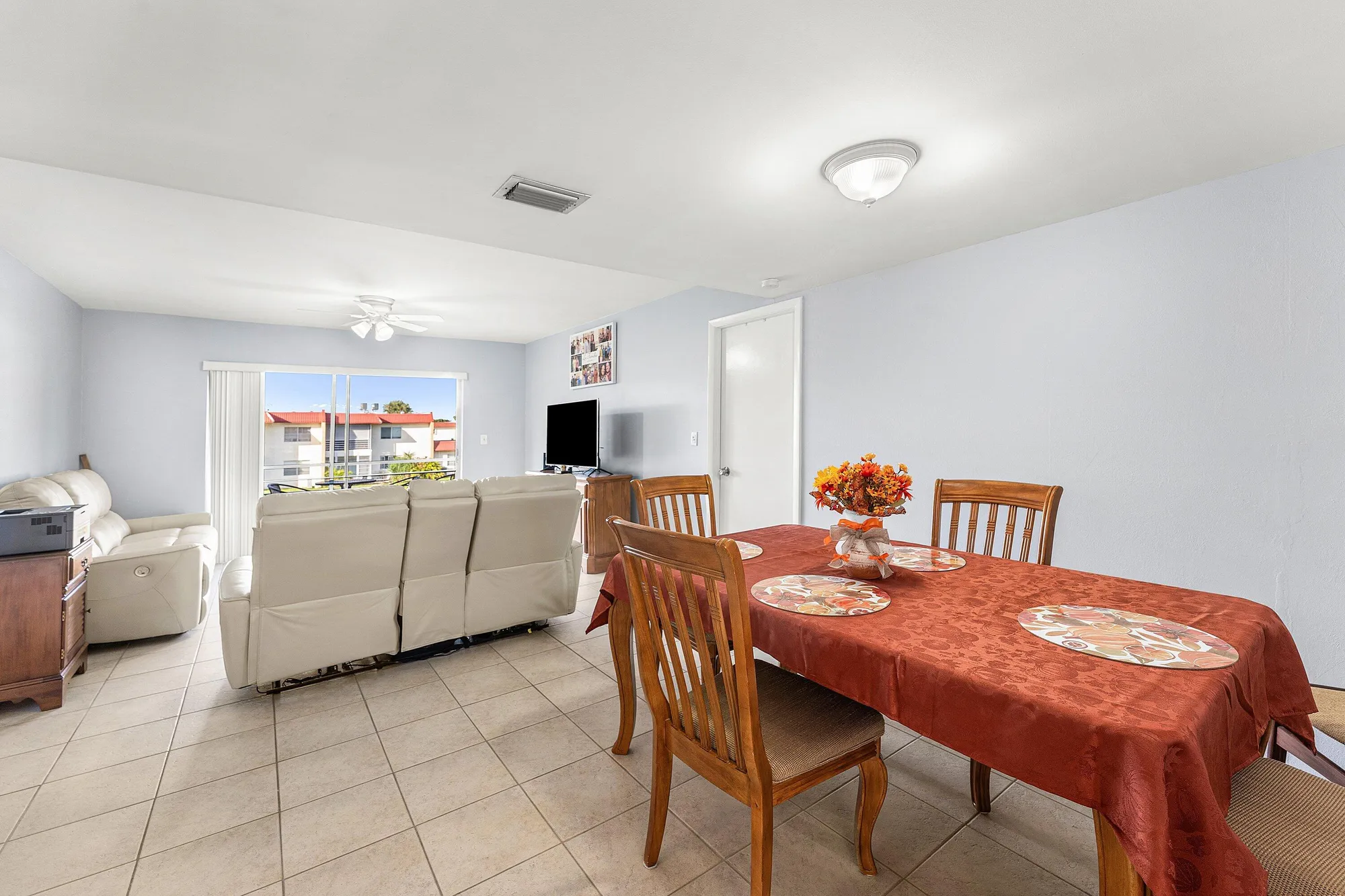 Property Slideshow image 8 of 44 | 215 lake dora dr, West Palm Beach, FL, 33411