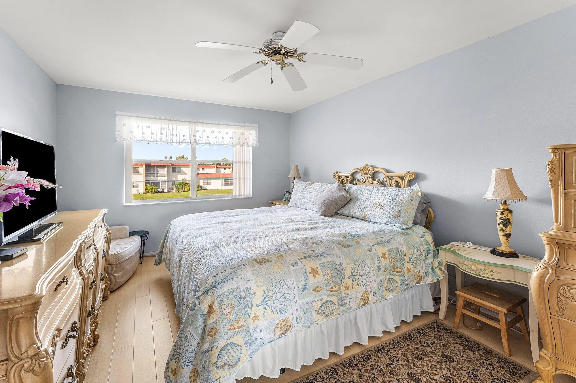 Property Slideshow image 15 of 44 | 215 lake dora dr, West Palm Beach, FL, 33411