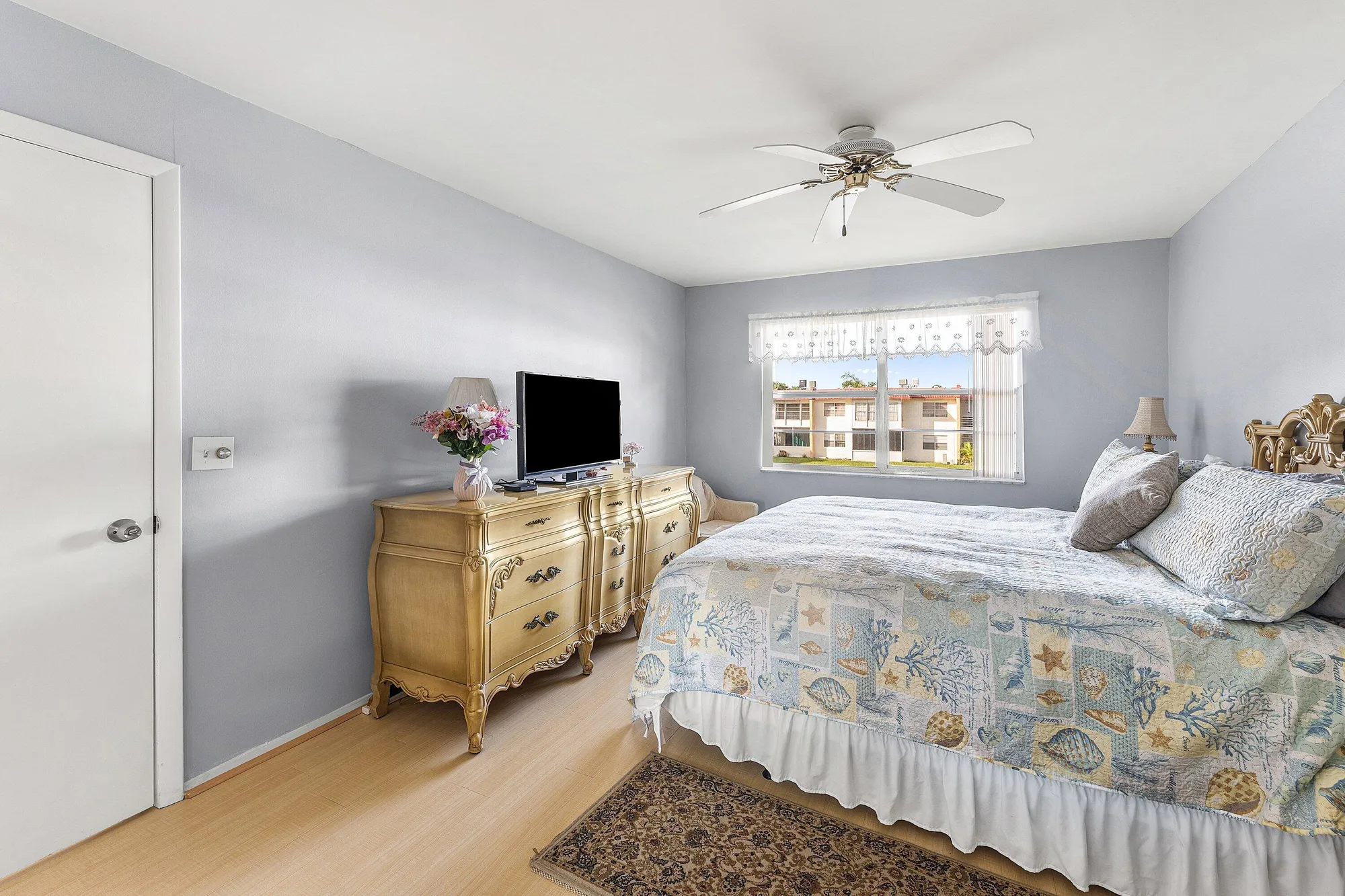 Property Slideshow image 16 of 44 | 215 lake dora dr, West Palm Beach, FL, 33411