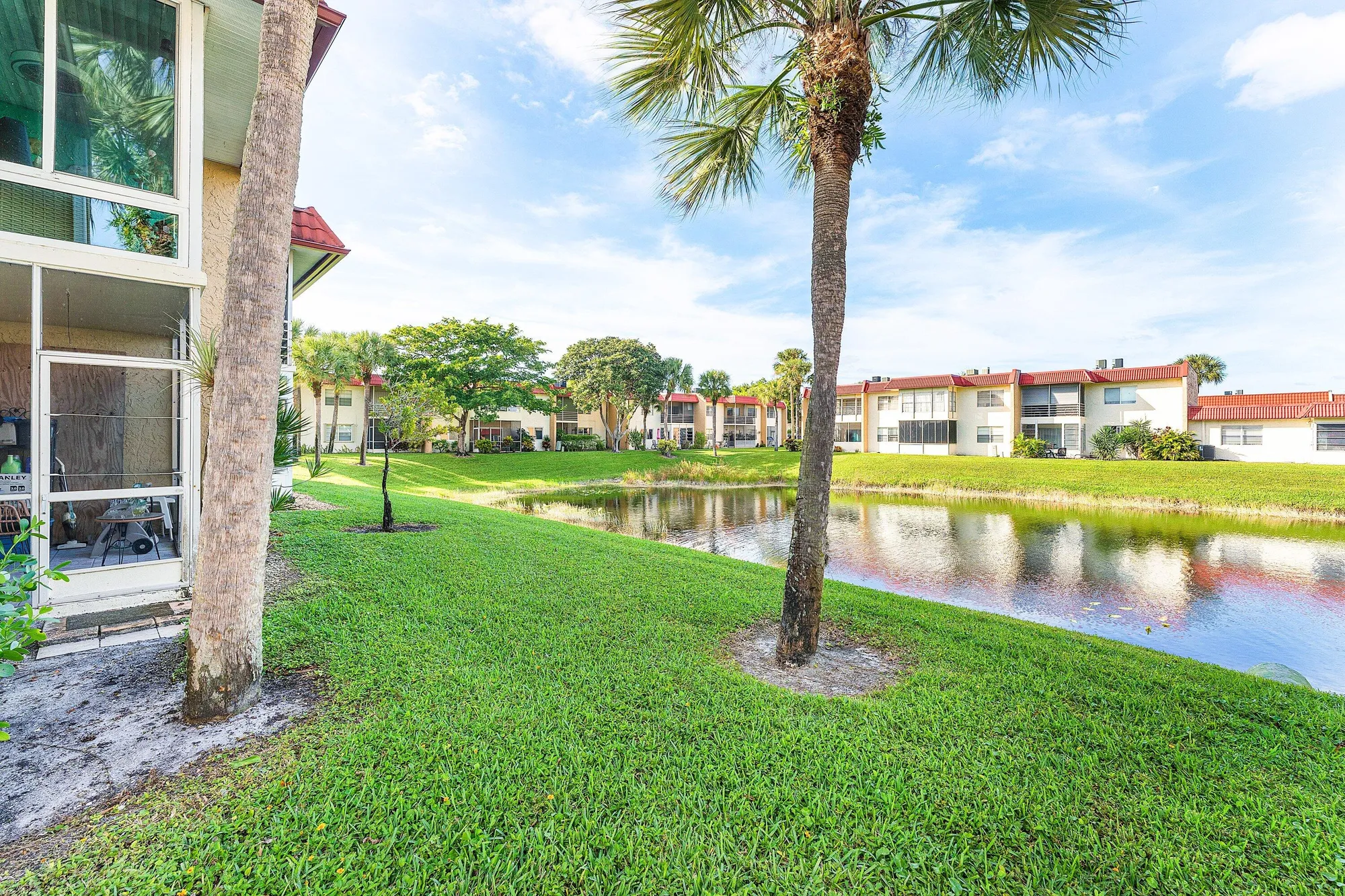 Property Slideshow image 29 of 44 | 215 lake dora dr, West Palm Beach, FL, 33411