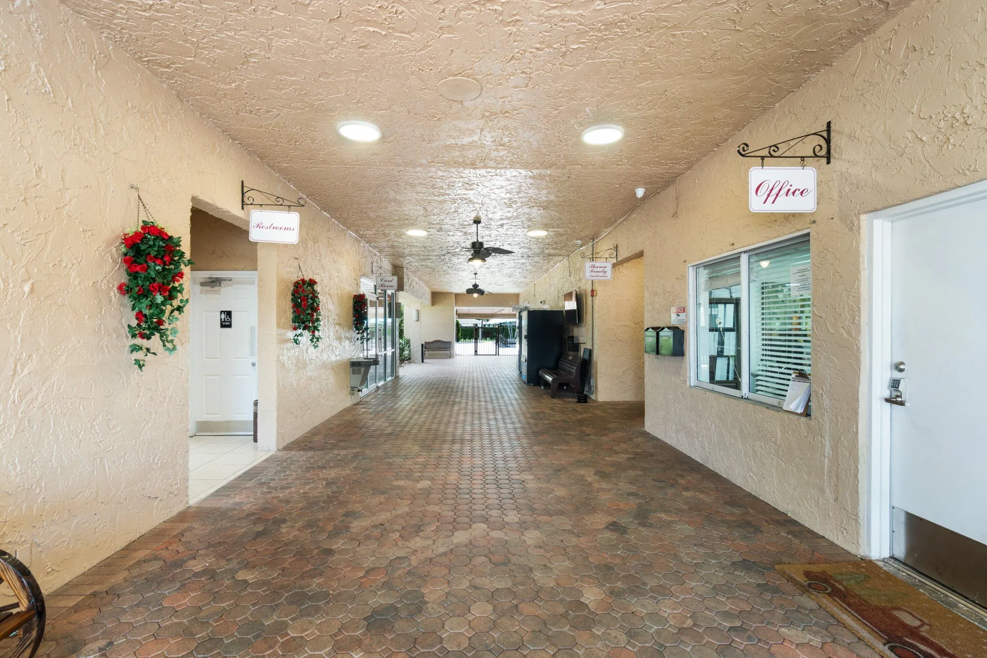 Property Slideshow image 36 of 44 | 215 lake dora dr, West Palm Beach, FL, 33411