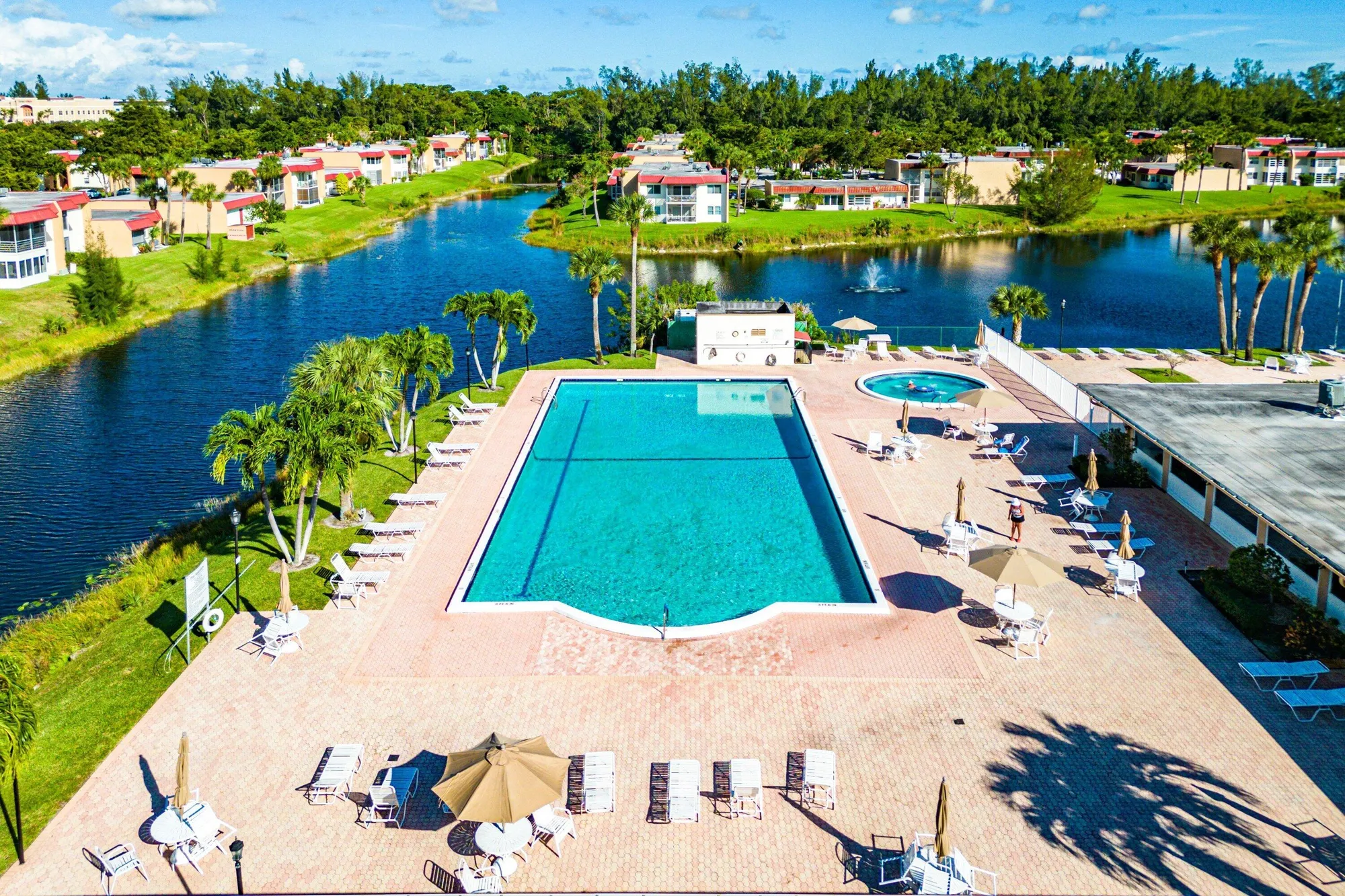 Property Slideshow image 37 of 44 | 215 lake dora dr, West Palm Beach, FL, 33411