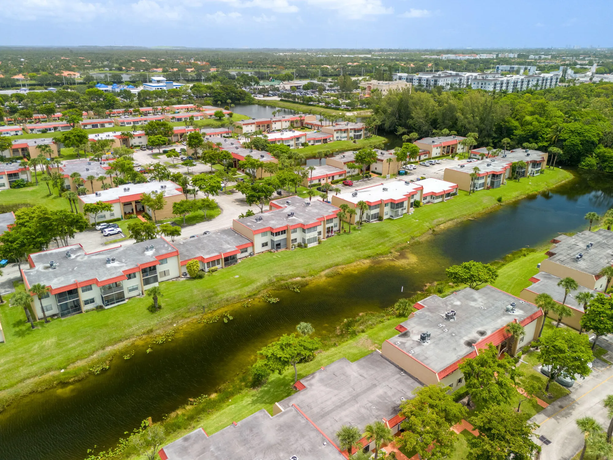 Property Slideshow image 33 of 44 | 215 lake dora dr, West Palm Beach, FL, 33411