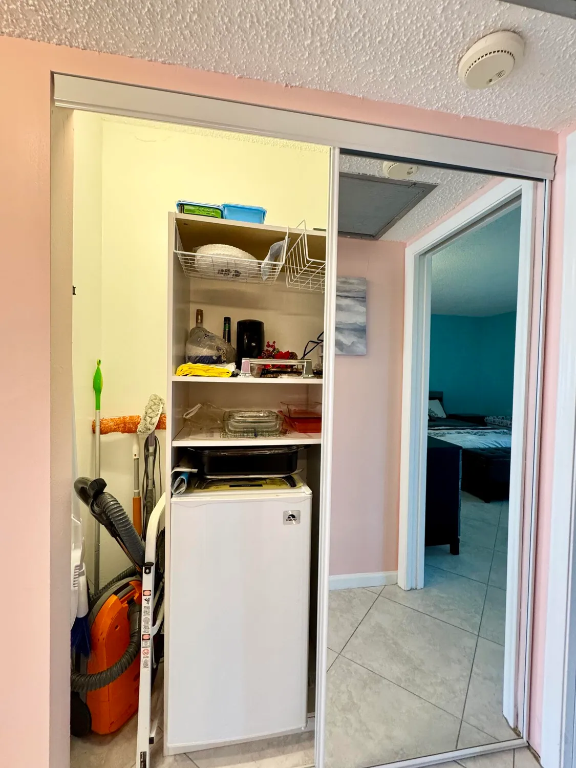 Property Slideshow image 16 of 41 | 203 southampton a, West Palm Beach, FL, 33417