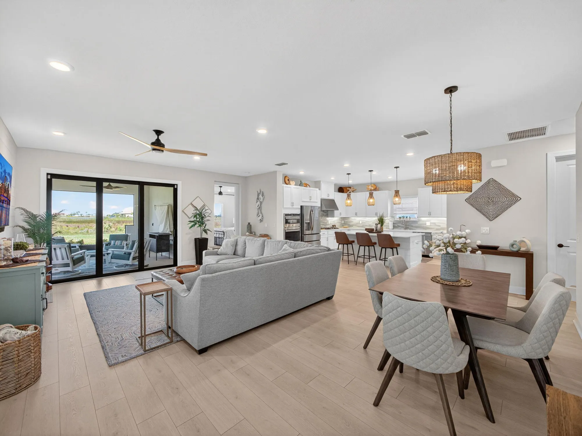 Property Slideshow image 8 of 34 | 12861 sw ambra st, Port Saint Lucie, FL, 34987