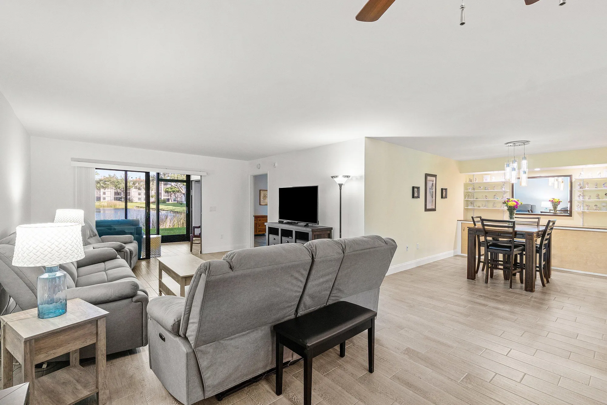 Property Slideshow image 11 of 55 | 6149 pointe regal cir apt 108, Delray Beach, FL, 33484