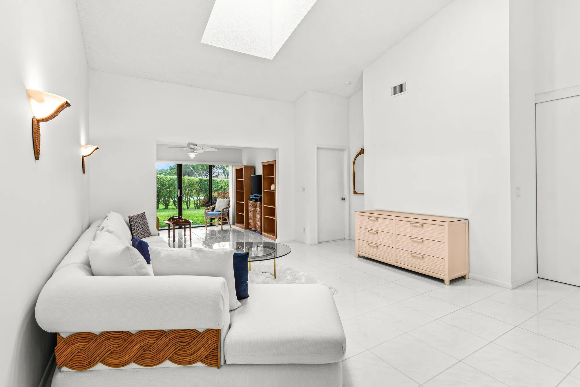 Property Slideshow image 6 of 42 | 8348 sunmeadow ln, Boca Raton, FL, 33496