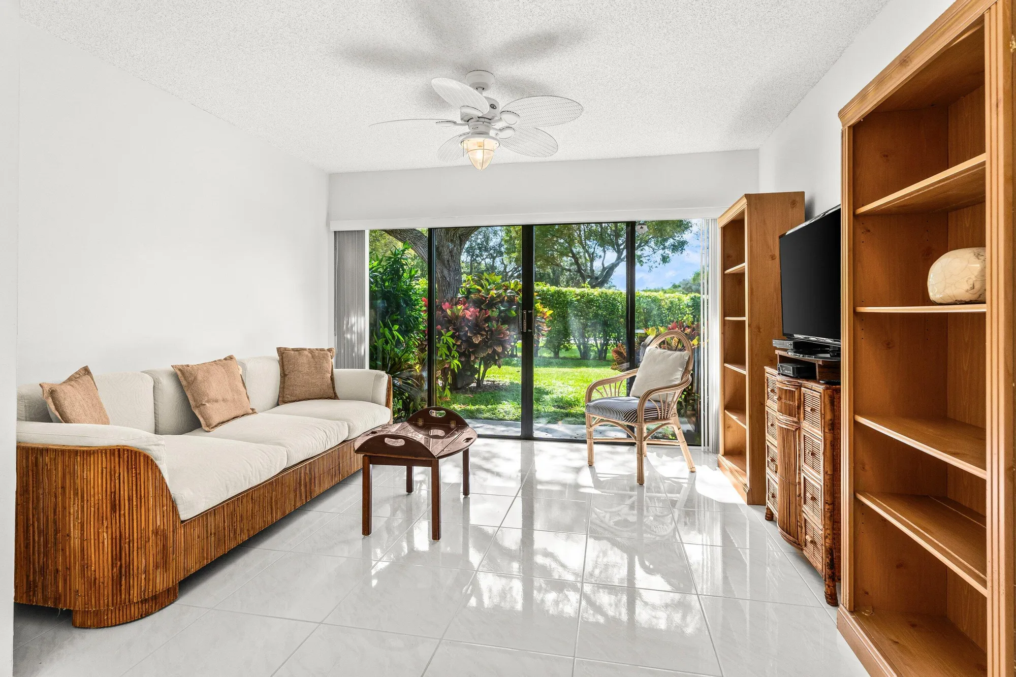 Property Slideshow image 23 of 42 | 8348 sunmeadow ln, Boca Raton, FL, 33496