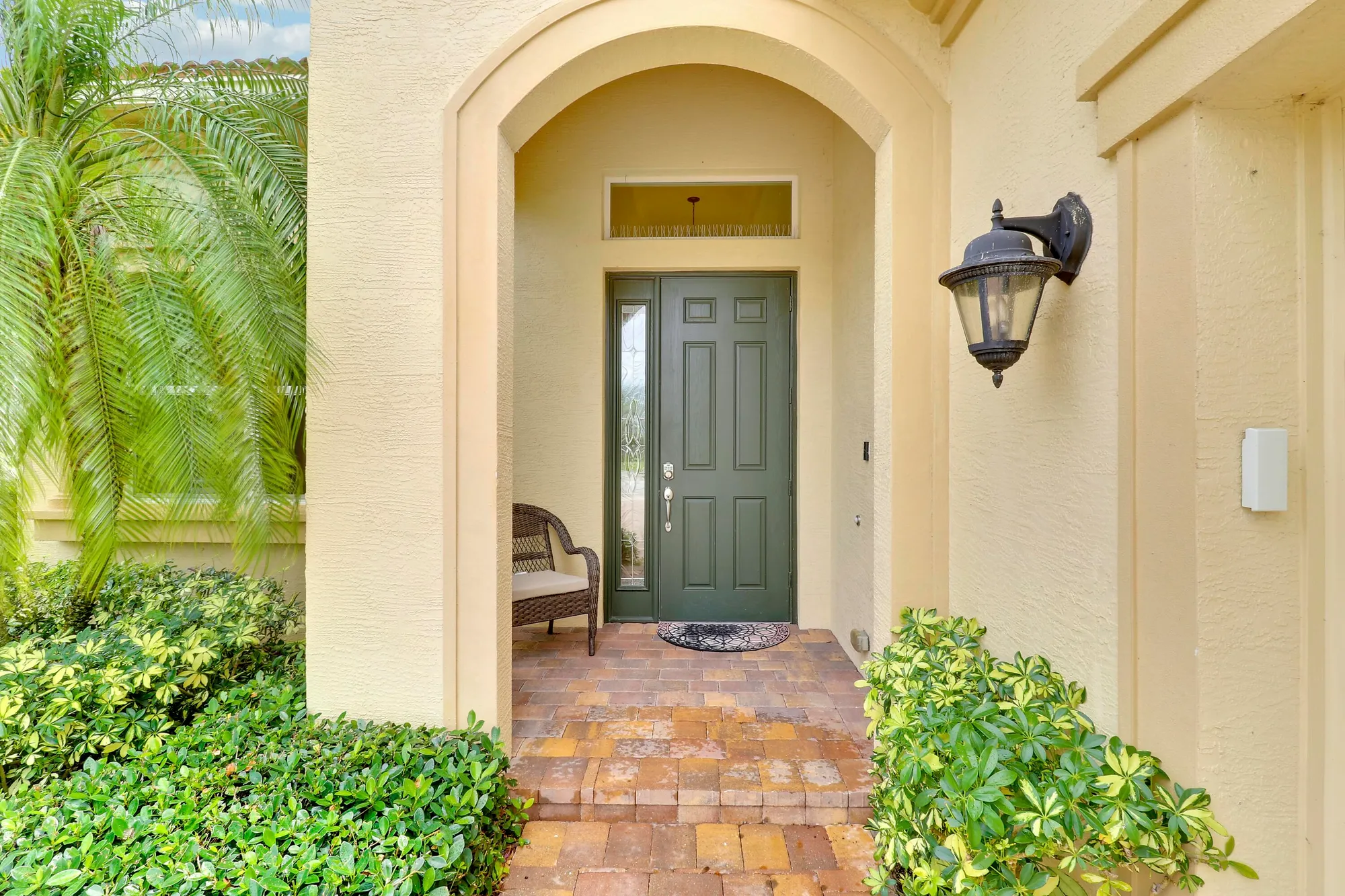 Property Slideshow image 4 of 72 | 16988 sw ambrose way, Port Saint Lucie, FL, 34986