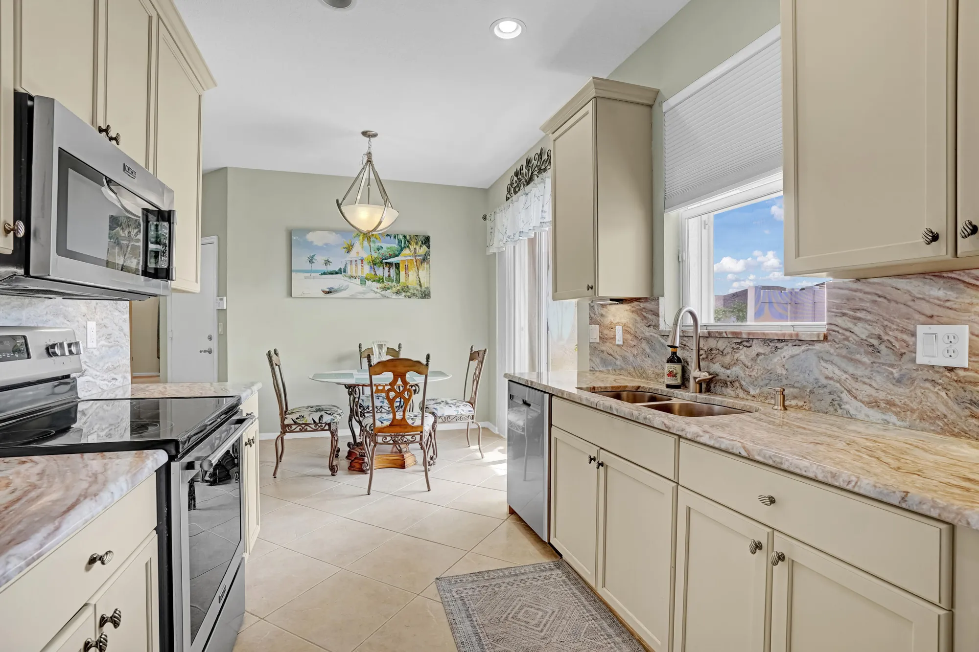 Property Slideshow image 16 of 40 | 362 sw coconut key way, Port Saint Lucie, FL, 34986