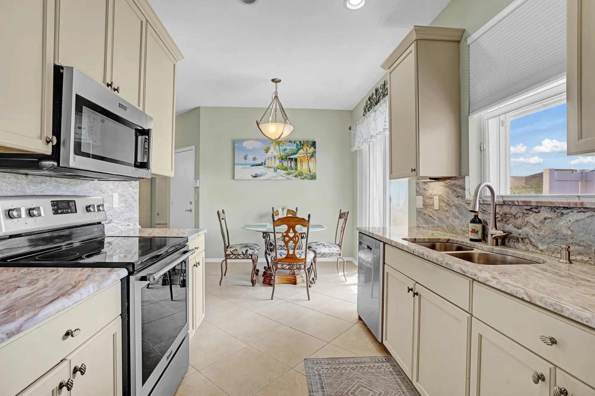 Property Slideshow image 17 of 40 | 362 sw coconut key way, Port Saint Lucie, FL, 34986