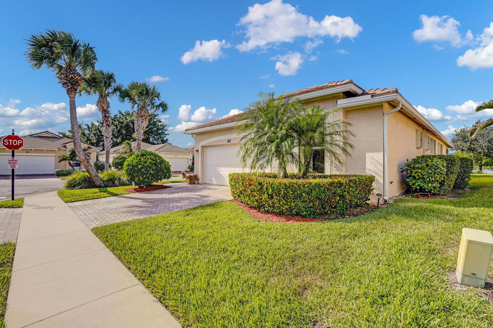 Property Slideshow image 1 of 40 | 362 sw coconut key way, Port Saint Lucie, FL, 34986