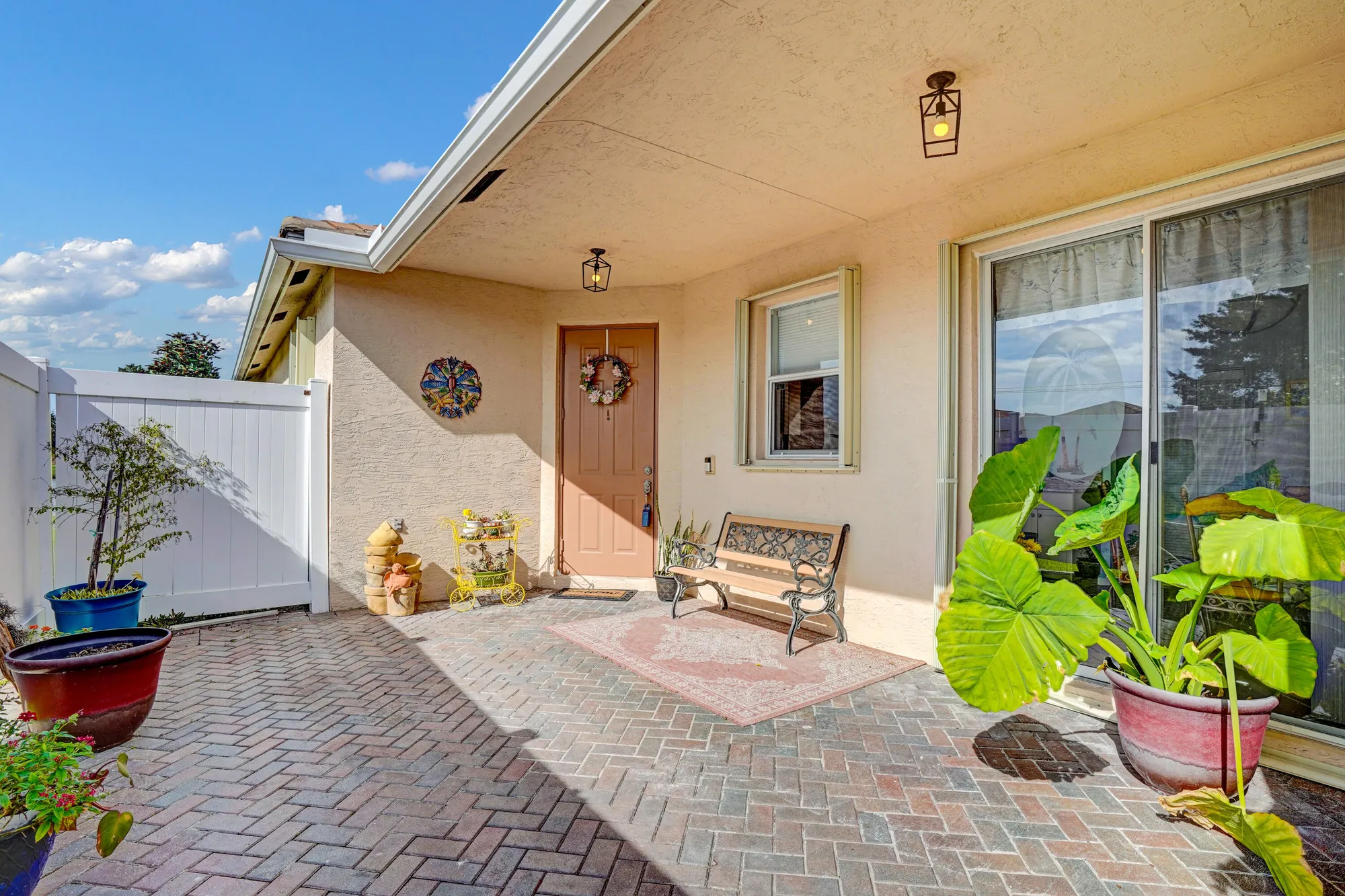 Property Slideshow image 6 of 40 | 362 sw coconut key way, Port Saint Lucie, FL, 34986