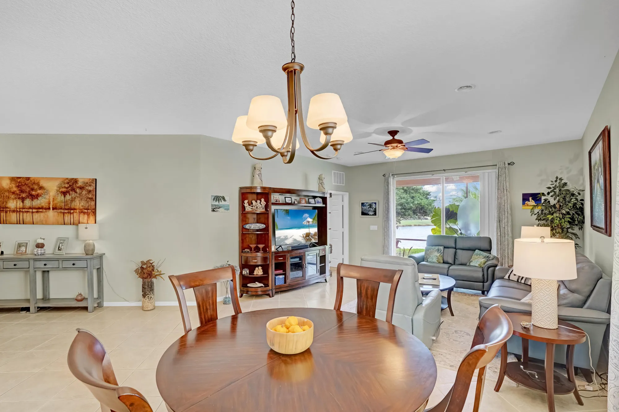 Property Slideshow image 10 of 40 | 362 sw coconut key way, Port Saint Lucie, FL, 34986