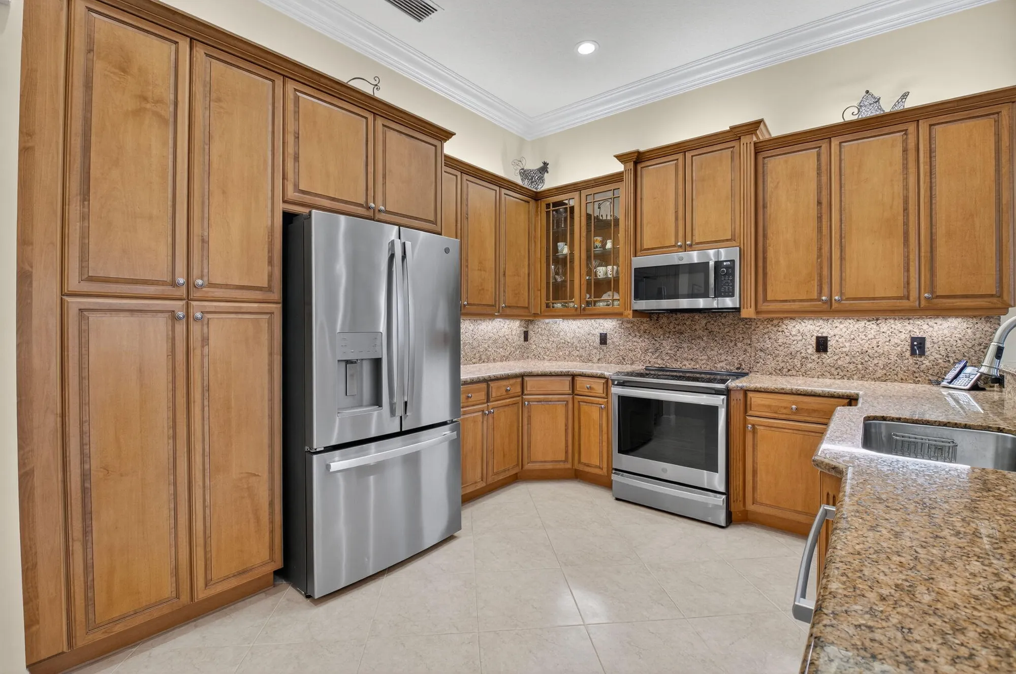 Property Slideshow image 12 of 79 | 7419 maple ridge trl, Boynton Beach, FL, 33437