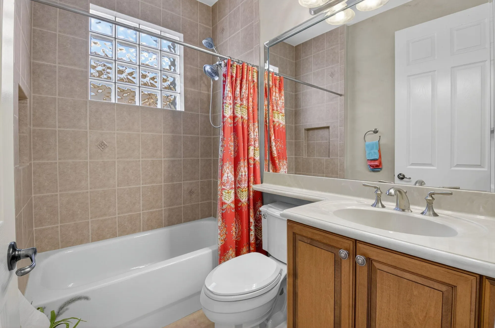 Property Slideshow image 32 of 79 | 7419 maple ridge trl, Boynton Beach, FL, 33437