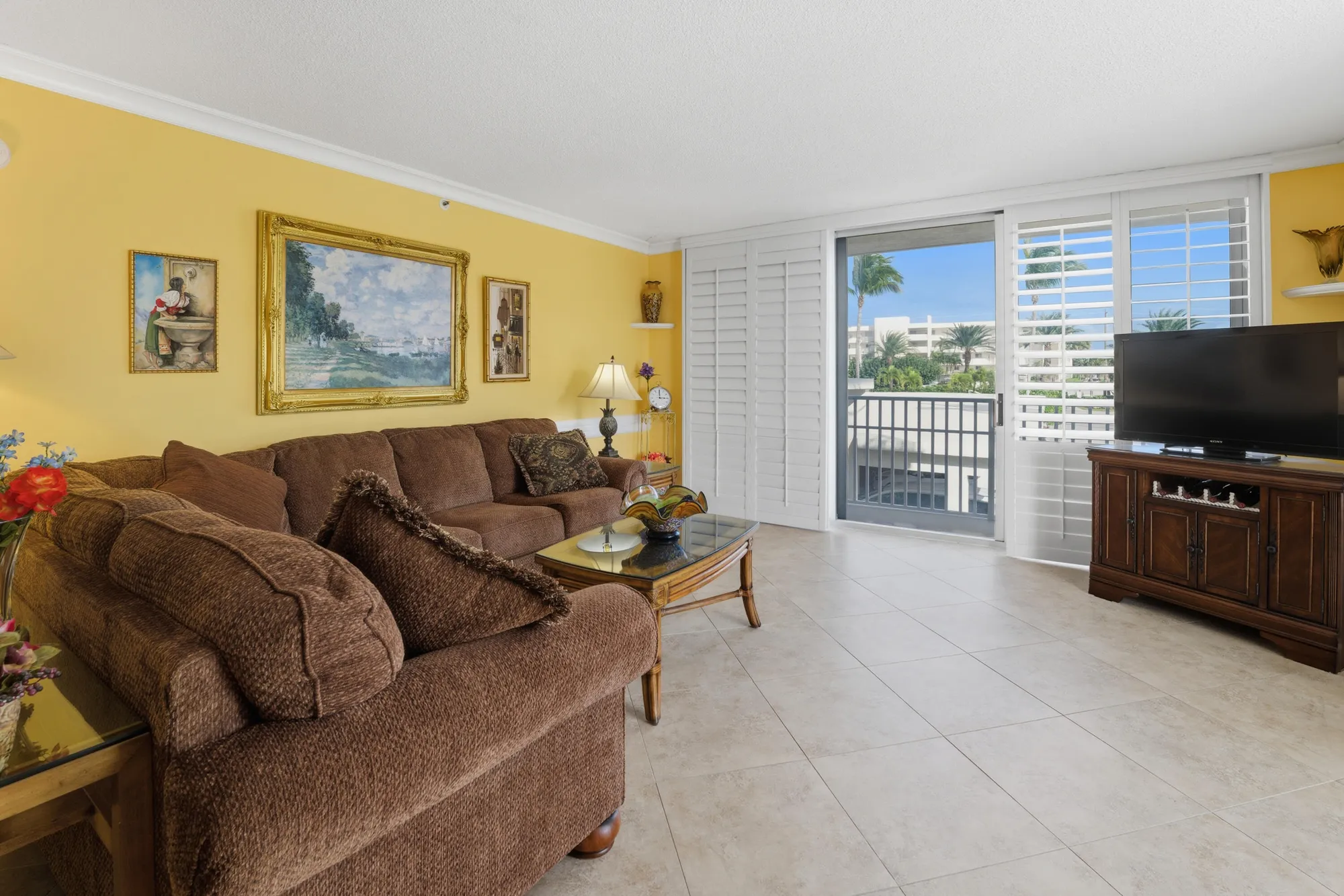 Property Slideshow image 18 of 18 | 375 beach rd 201, Tequesta, FL, 33469