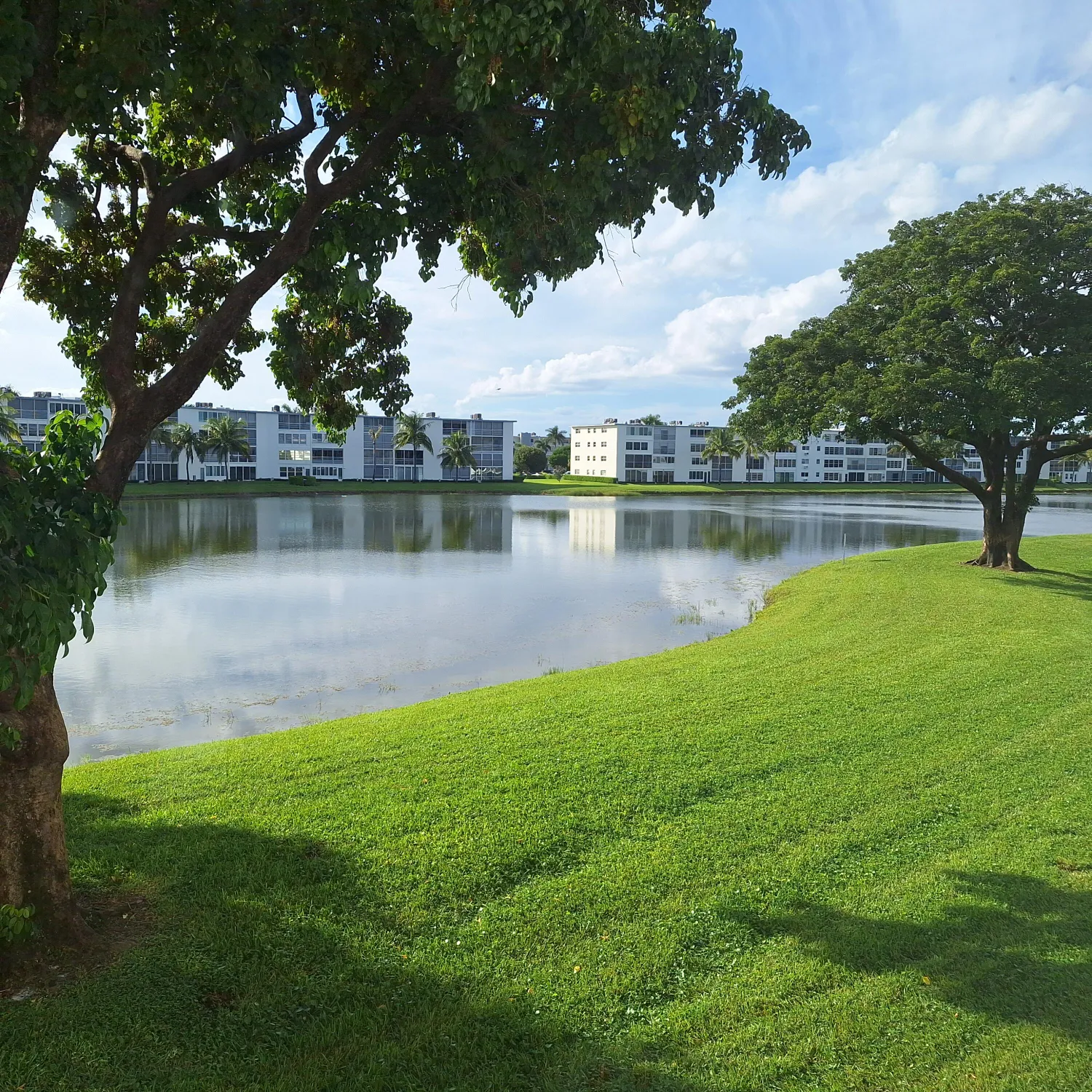 Property Slideshow image 16 of 35 | 2024 wolverton b, Boca Raton, FL, 33434