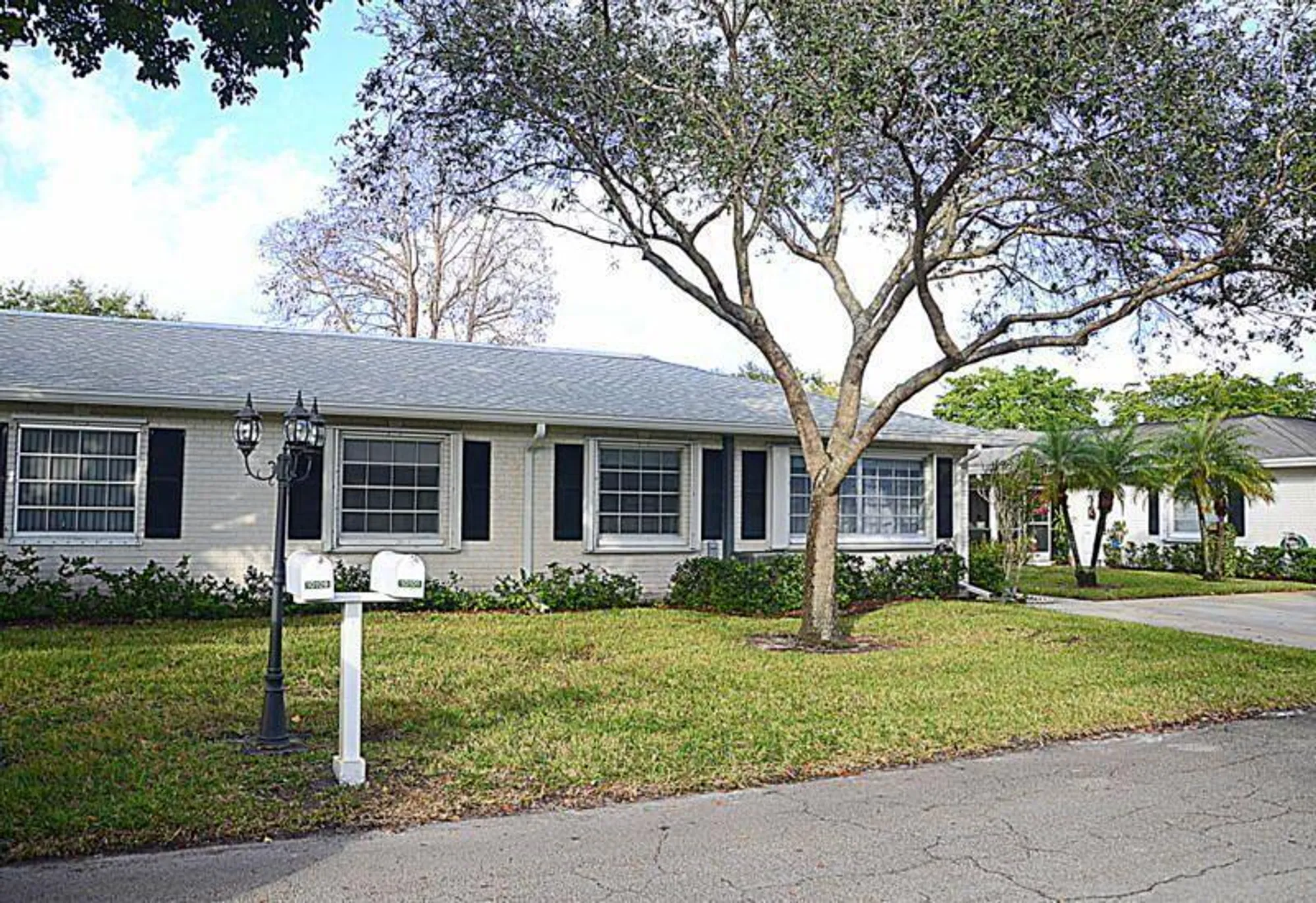 Property Slideshow image 14 of 16 | 10101 44th dr s # 385, Boynton Beach, FL, 33436