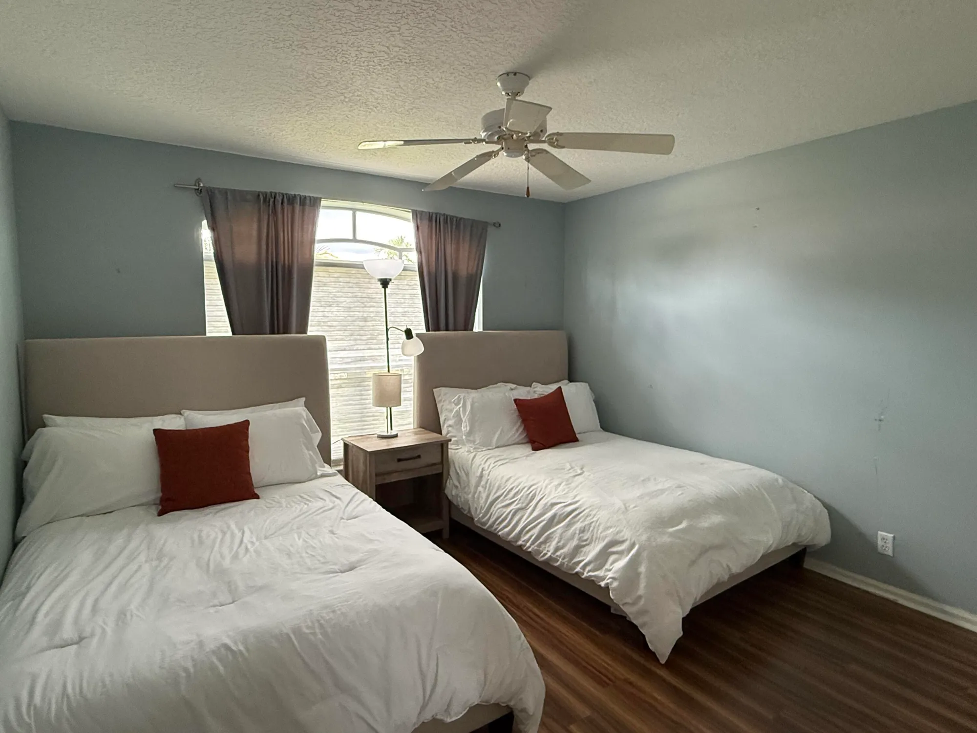 Property Slideshow image 8 of 18 | 5730 royal club dr, Boynton Beach, FL, 33437