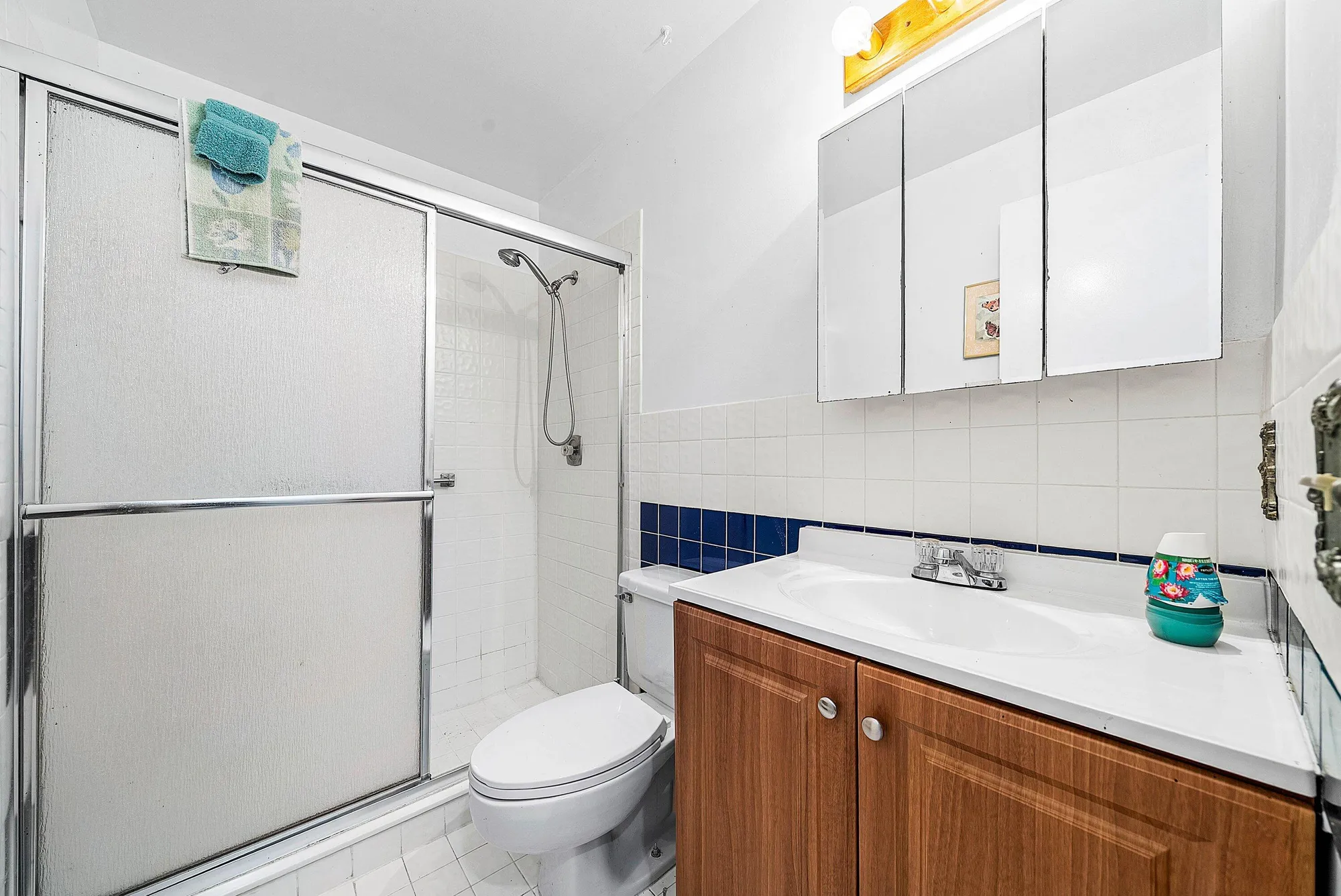 Property Slideshow image 16 of 24 | 276 beaver dam ct, Royal Palm Beach, FL, 33411