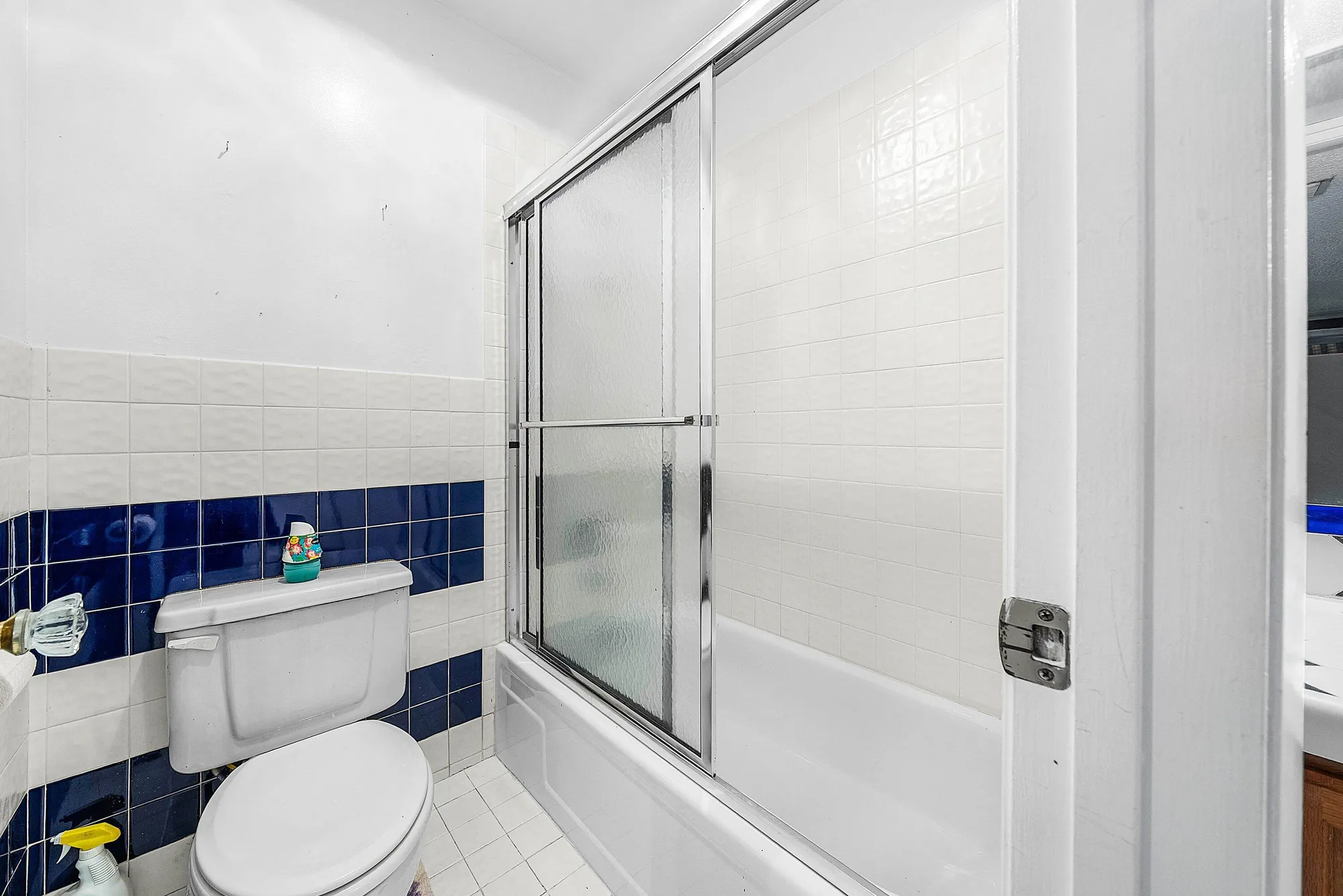 Property Slideshow image 20 of 24 | 276 beaver dam ct, Royal Palm Beach, FL, 33411