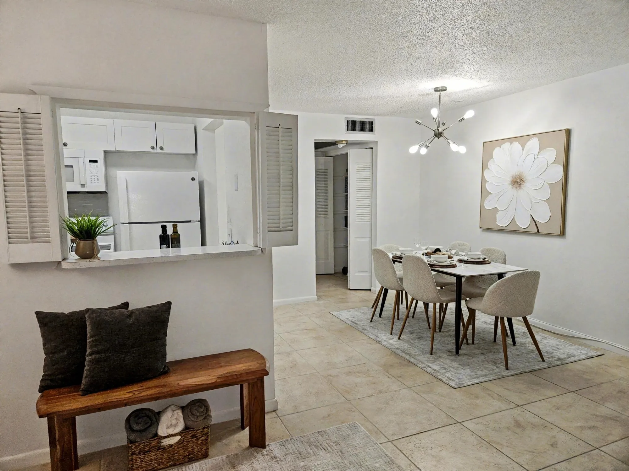 Property Slideshow image 6 of 33 | 263 windsor l, West Palm Beach, FL, 33417