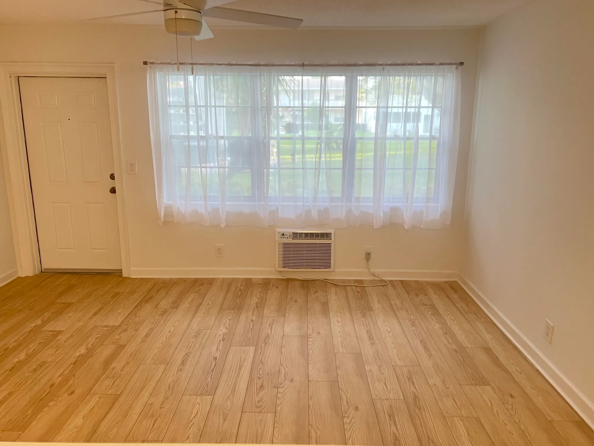 Property Slideshow image 20 of 32 | 85 andover d, West Palm Beach, FL, 33417