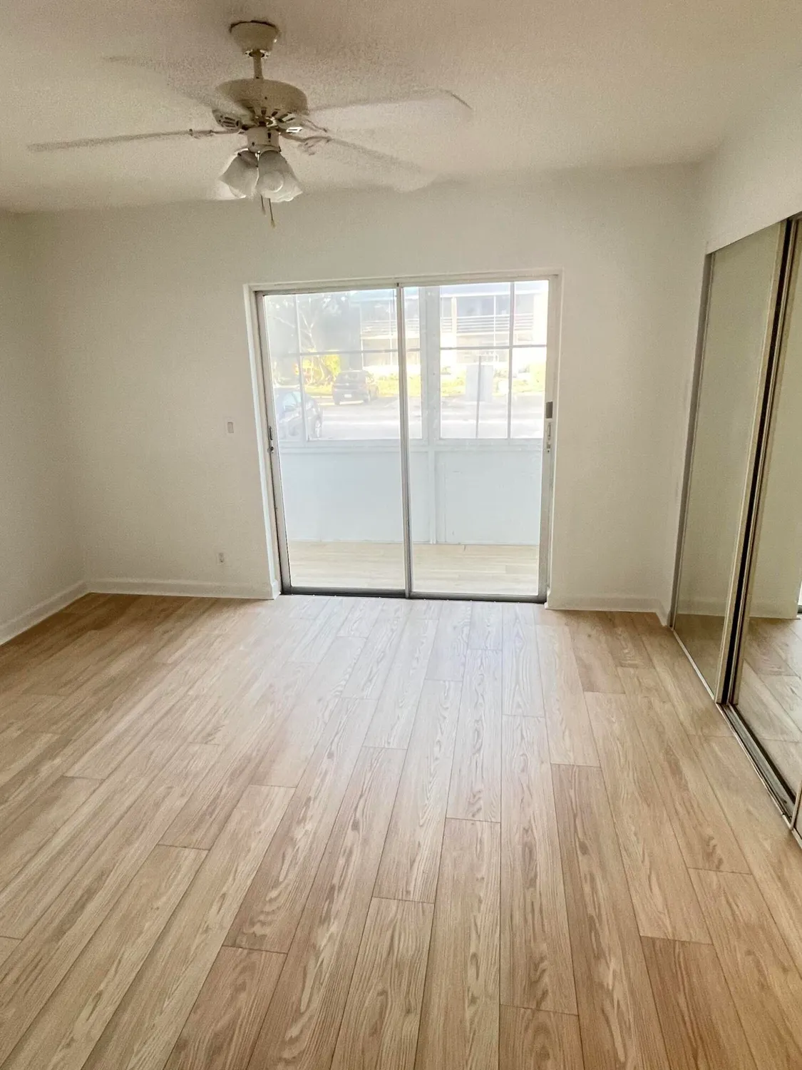 Property Slideshow image 27 of 32 | 85 andover d, West Palm Beach, FL, 33417