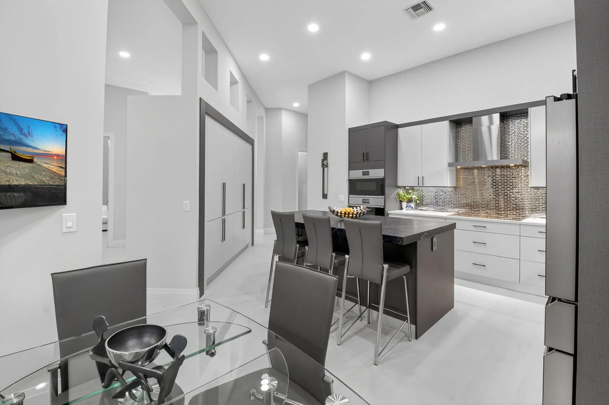 Property Slideshow image 25 of 106 | 6942 fairway lakes dr, Boynton Beach, FL, 33472