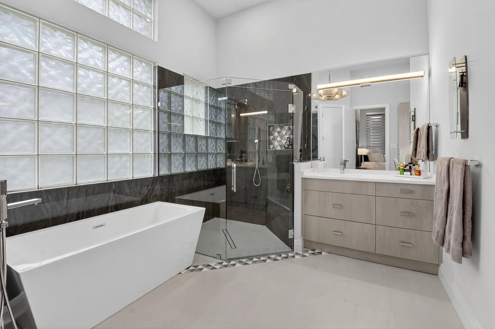 Property Slideshow image 37 of 106 | 6942 fairway lakes dr, Boynton Beach, FL, 33472