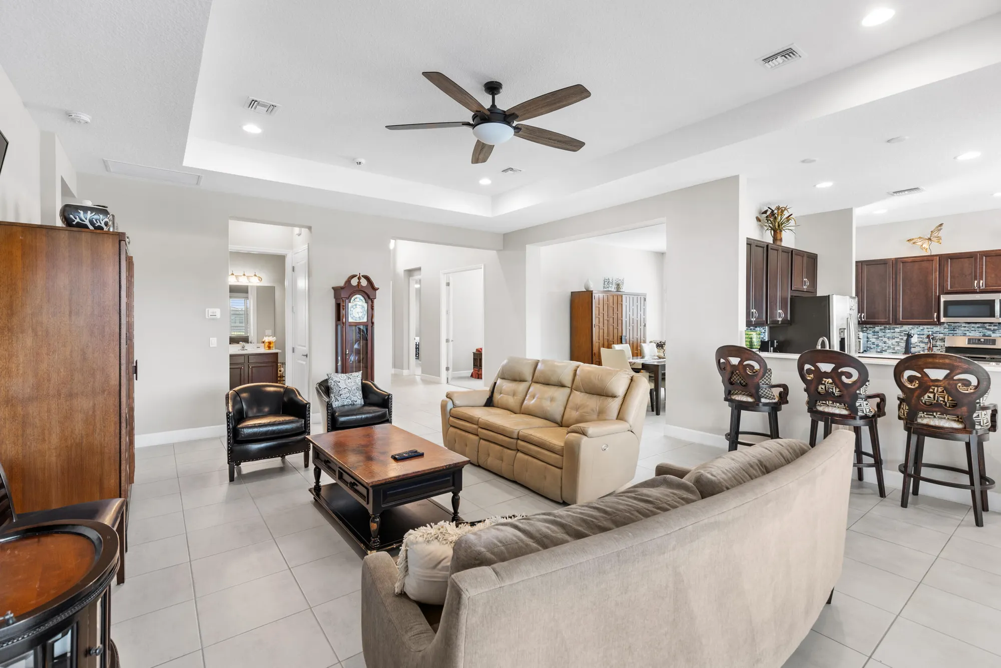 Property Slideshow image 16 of 95 | 11974 sw laguna bay pkwy, Port Saint Lucie, FL, 34987