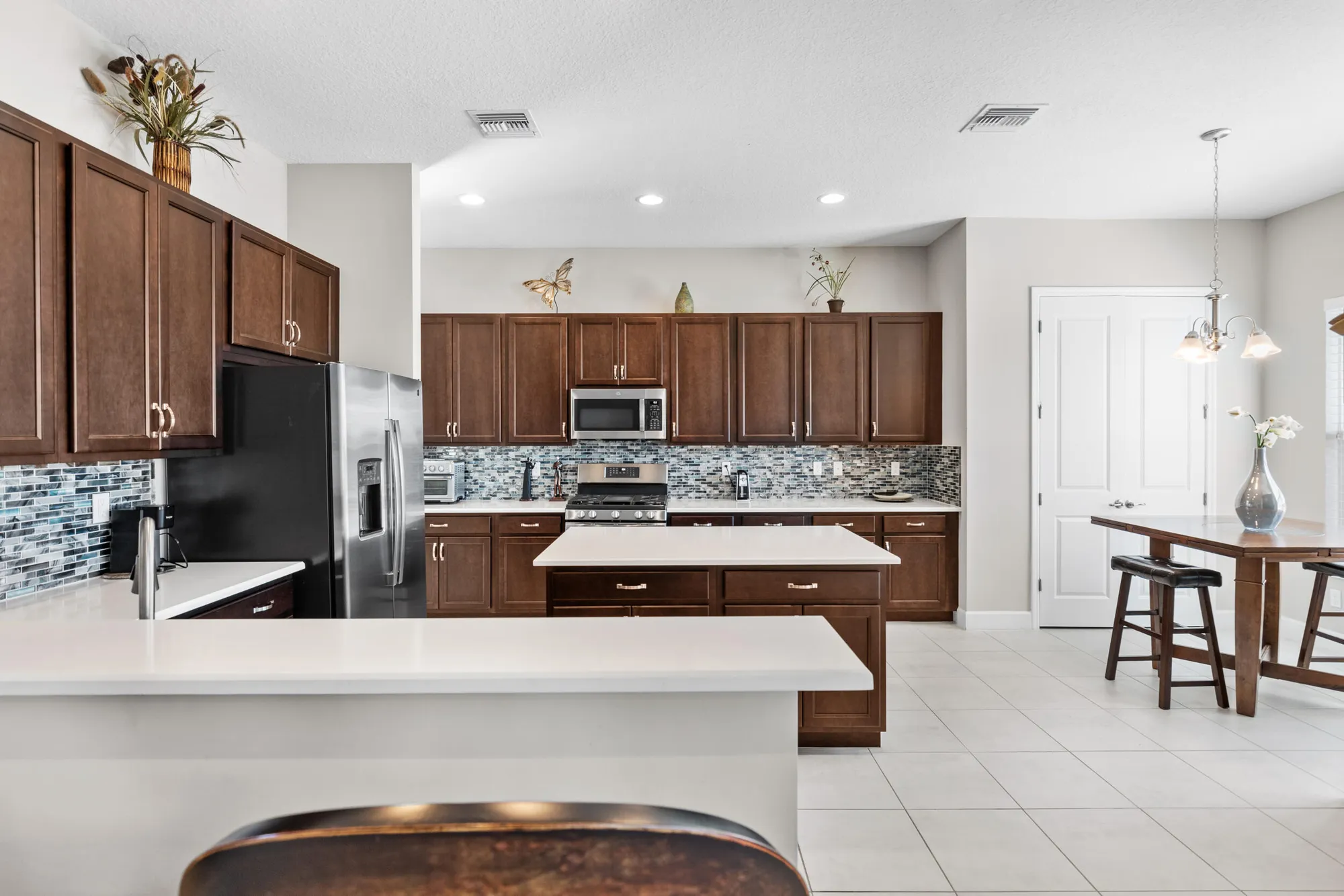 Property Slideshow image 19 of 95 | 11974 sw laguna bay pkwy, Port Saint Lucie, FL, 34987