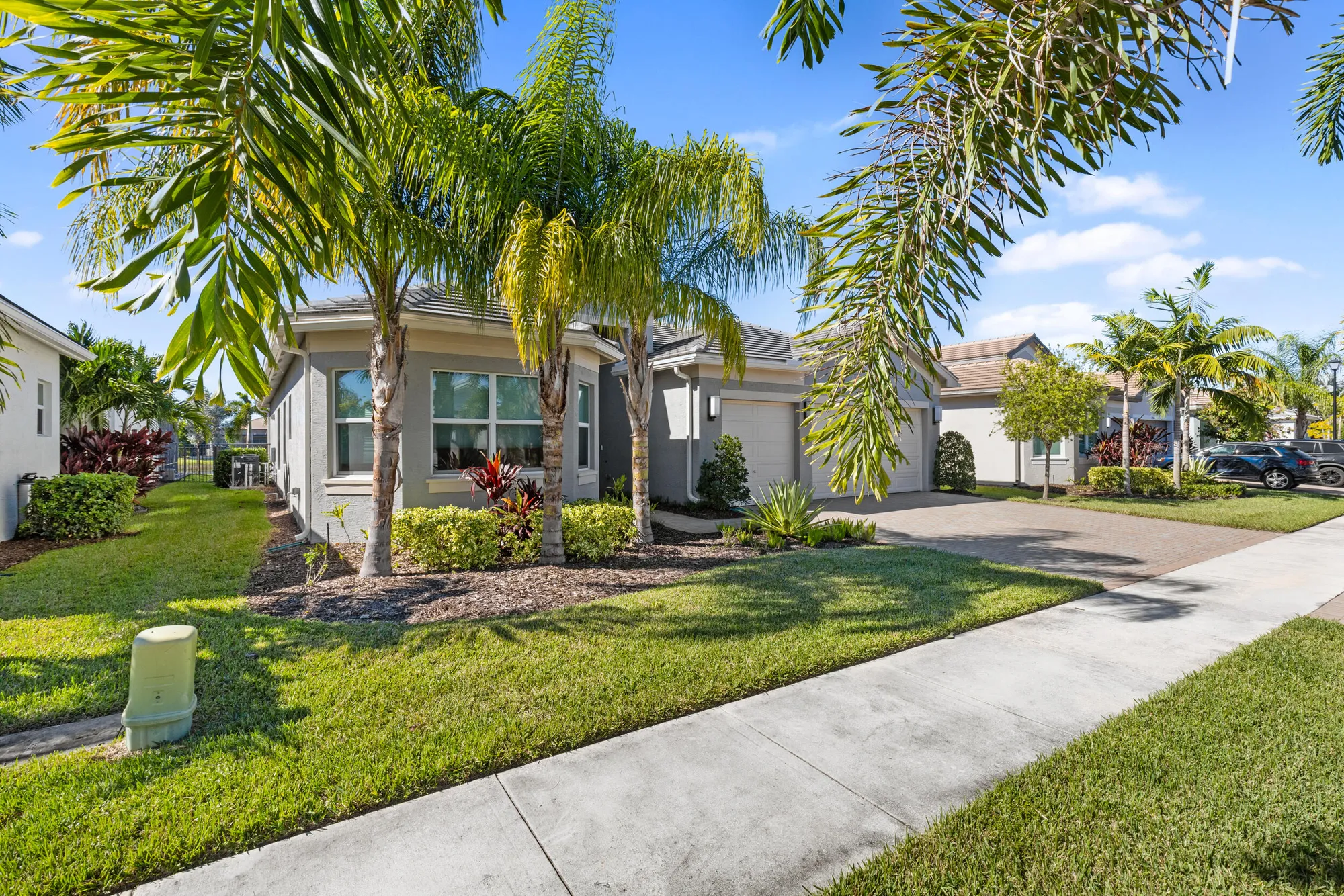 Property Slideshow image 5 of 95 | 11974 sw laguna bay pkwy, Port Saint Lucie, FL, 34987