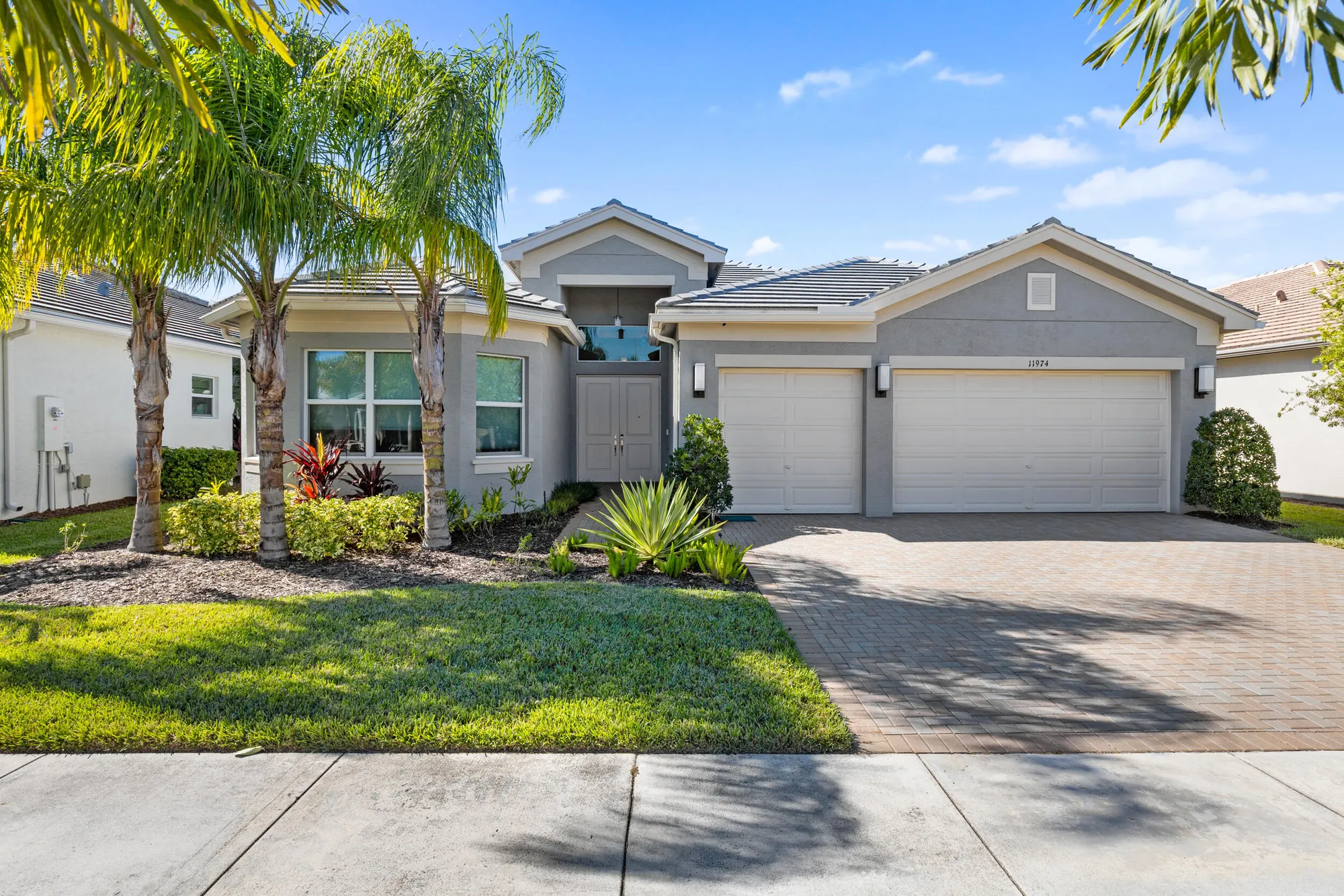 Property Slideshow image 3 of 95 | 11974 sw laguna bay pkwy, Port Saint Lucie, FL, 34987