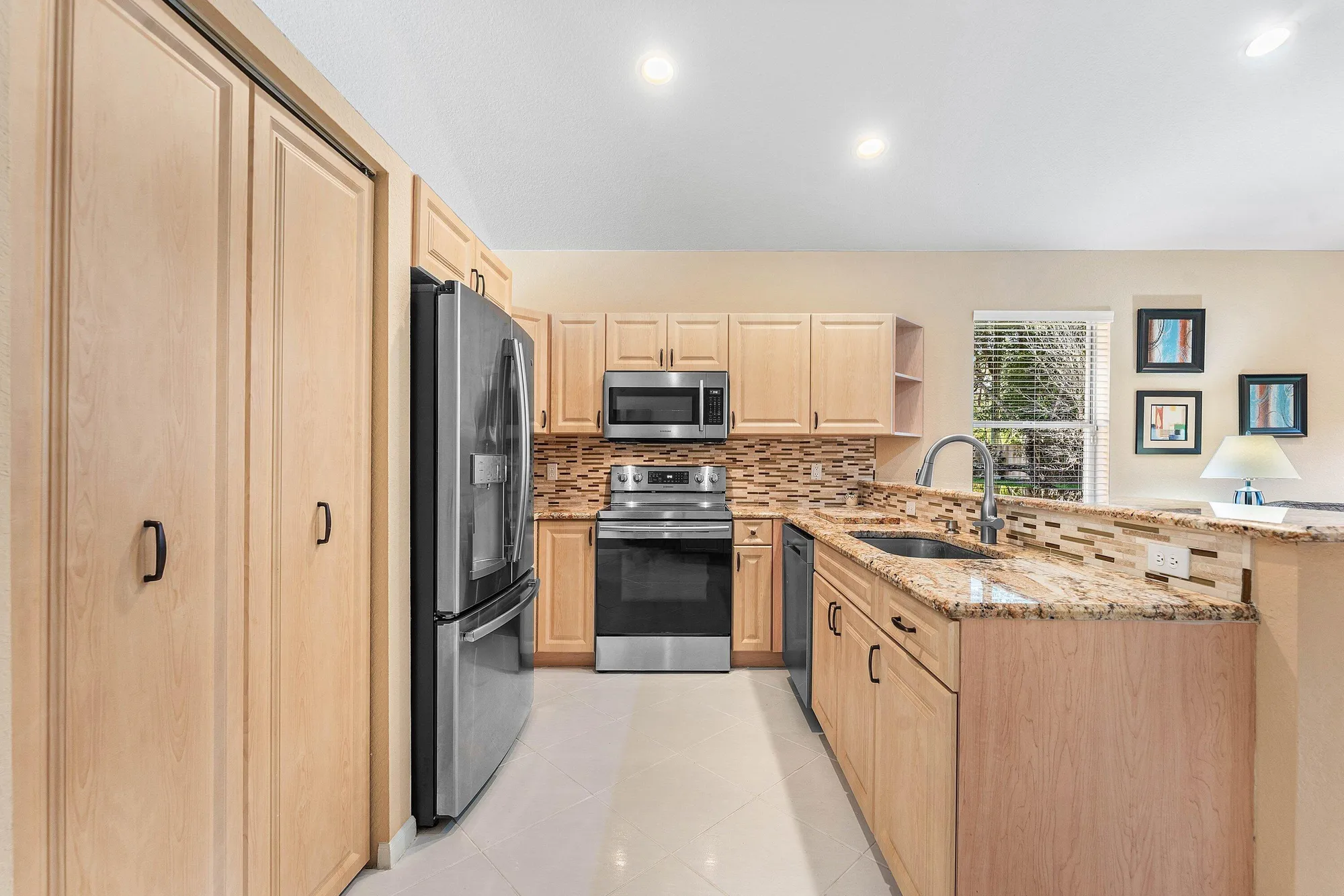 Property Slideshow image 25 of 57 | 9526 cherry blossom ct, Boynton Beach, FL, 33437